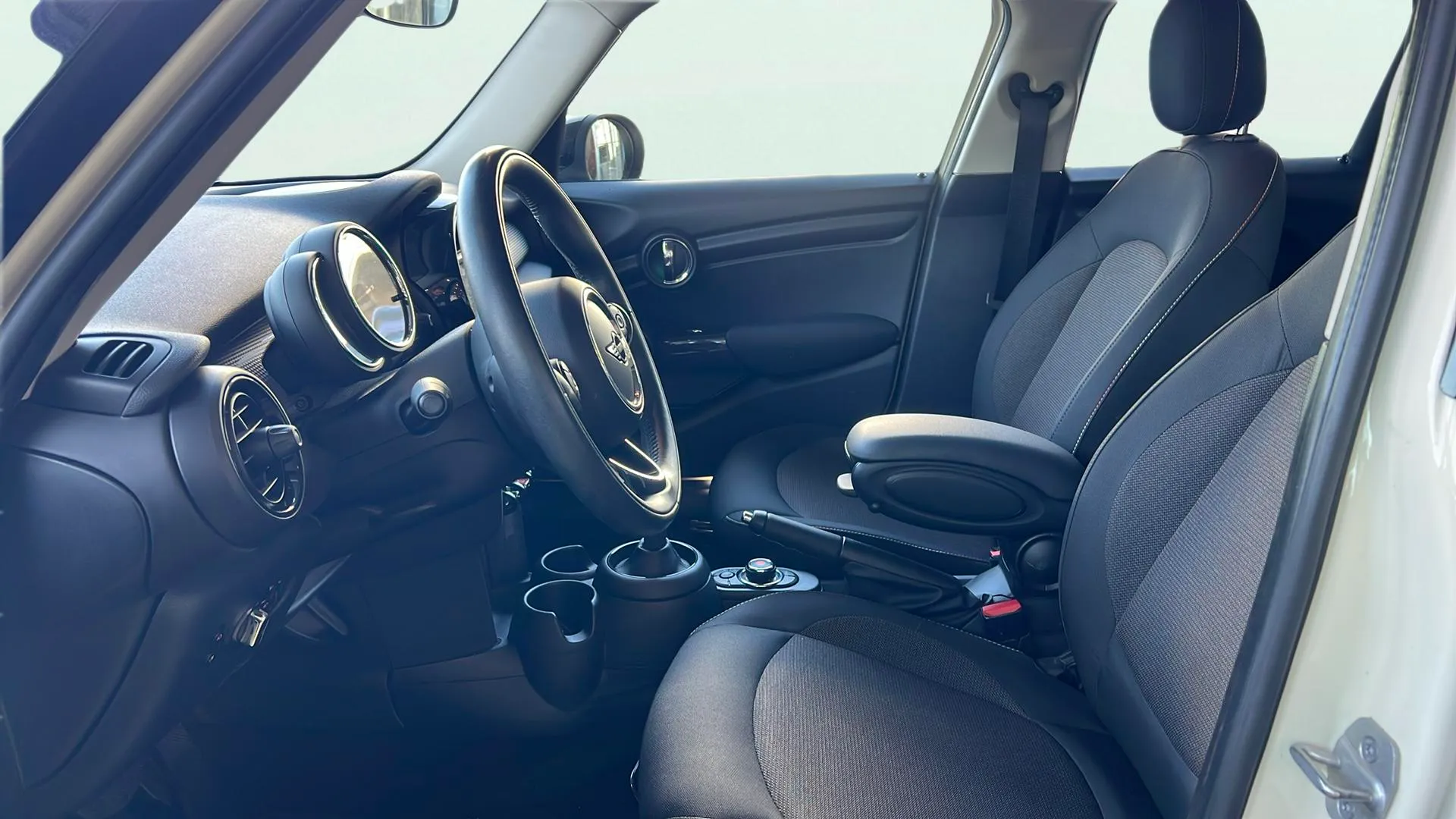 MINI Cooper - foto 10