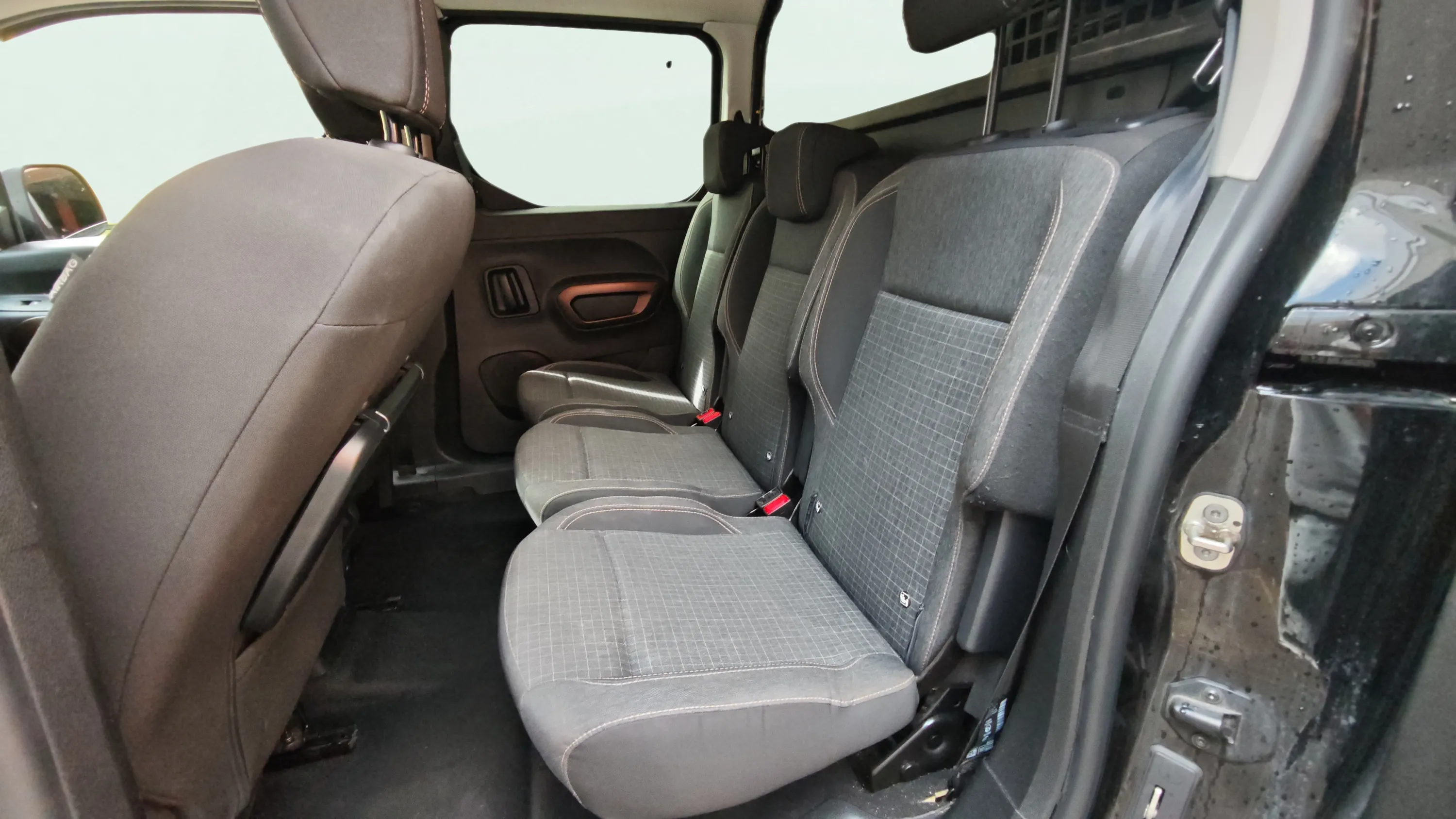 Peugeot Rifter GT Line Standard BlueHDi - foto 12