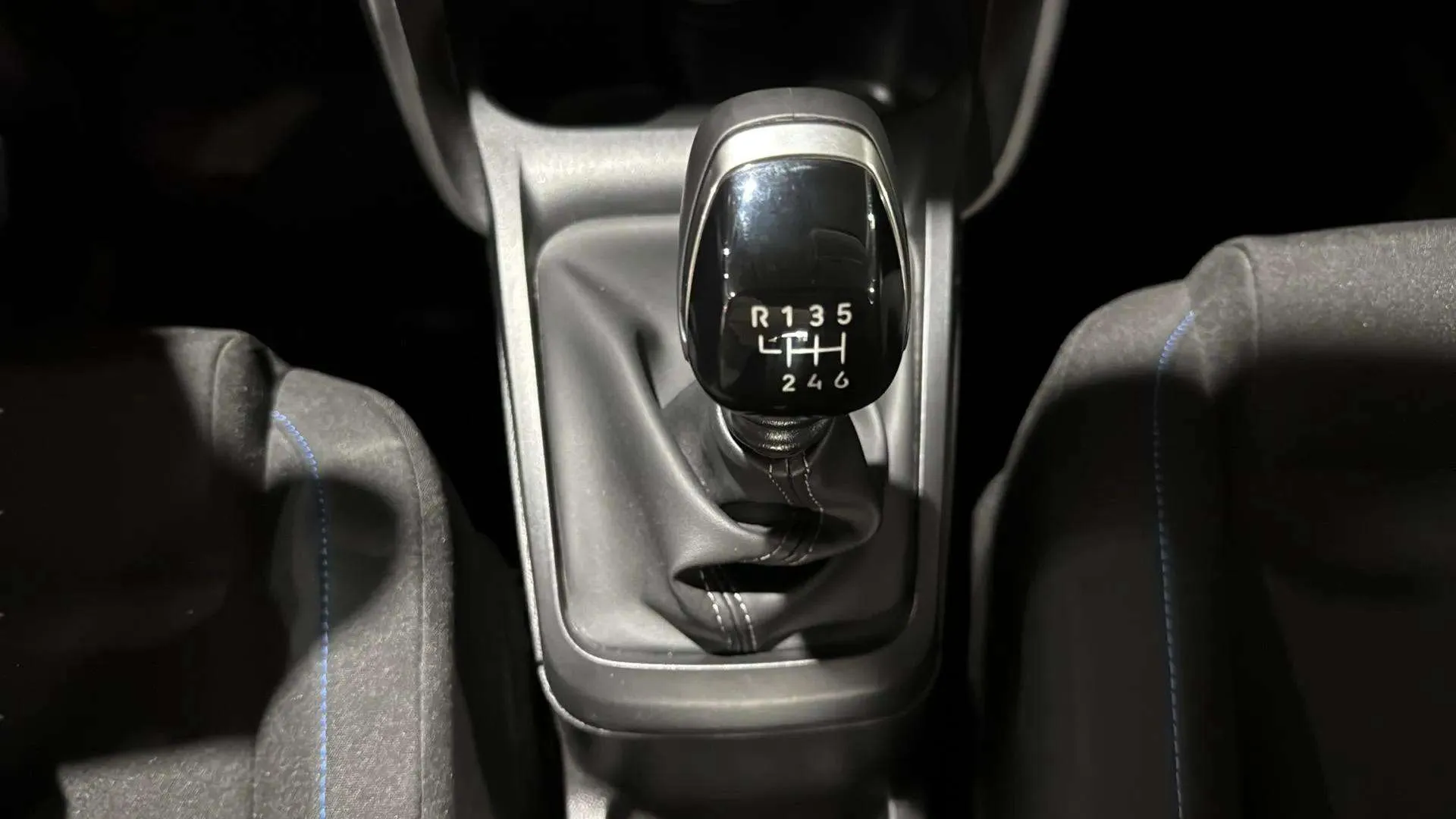 Citroën C3 Turbo 100 You - foto 12