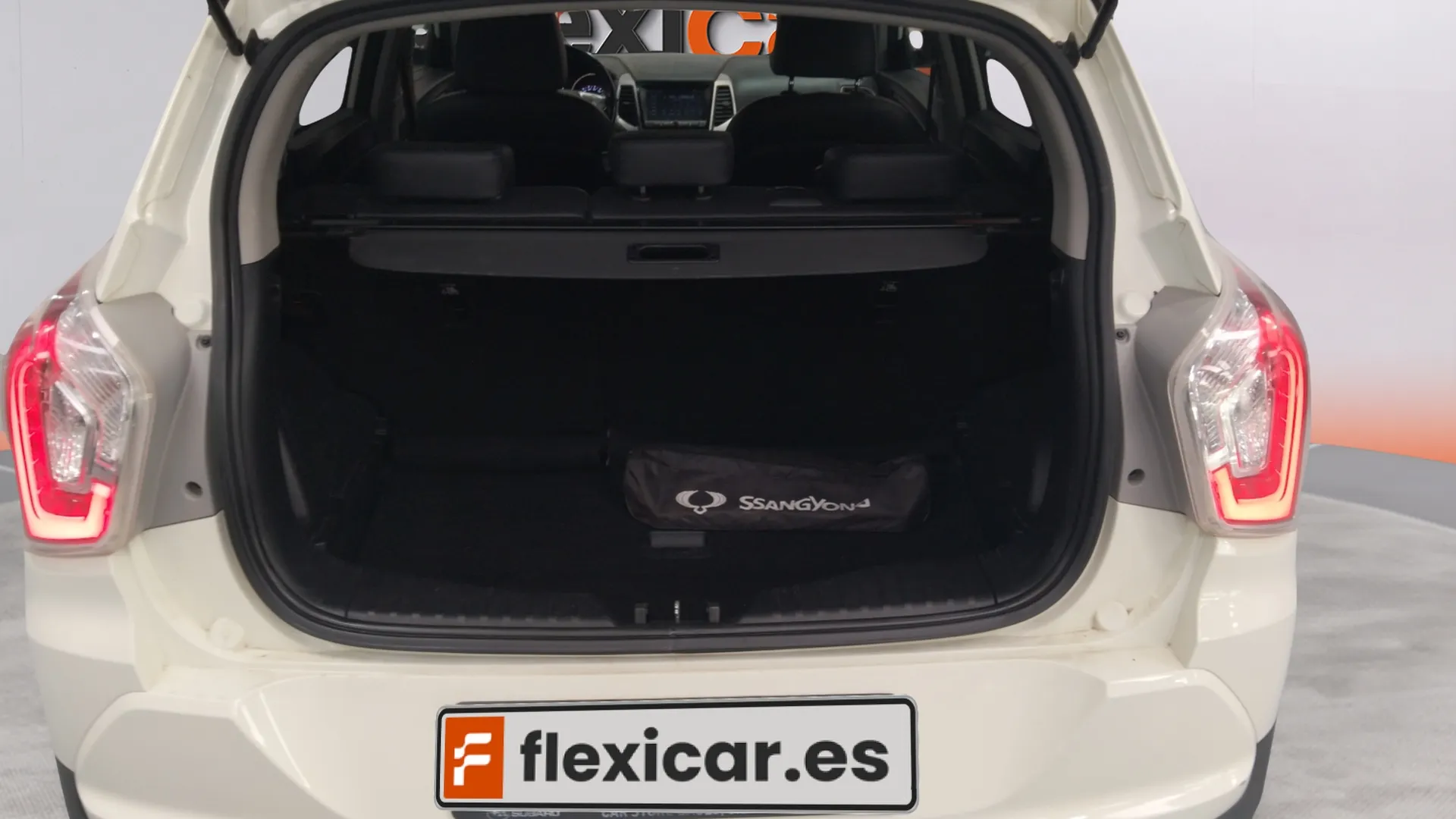 SsangYong Tivoli D16T Limited 4x2 - foto 16