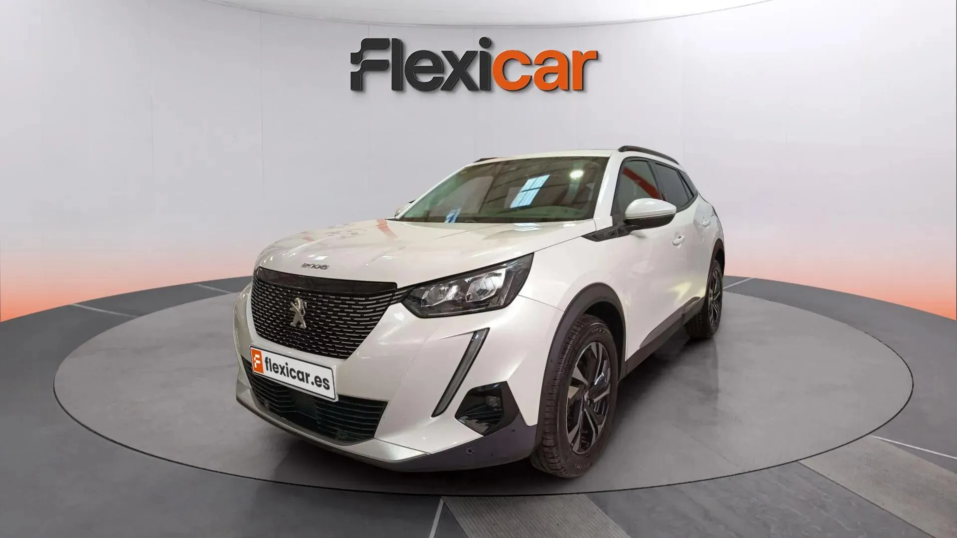 Peugeot 2008 Allure PureTech 130 BVM6 - foto 3