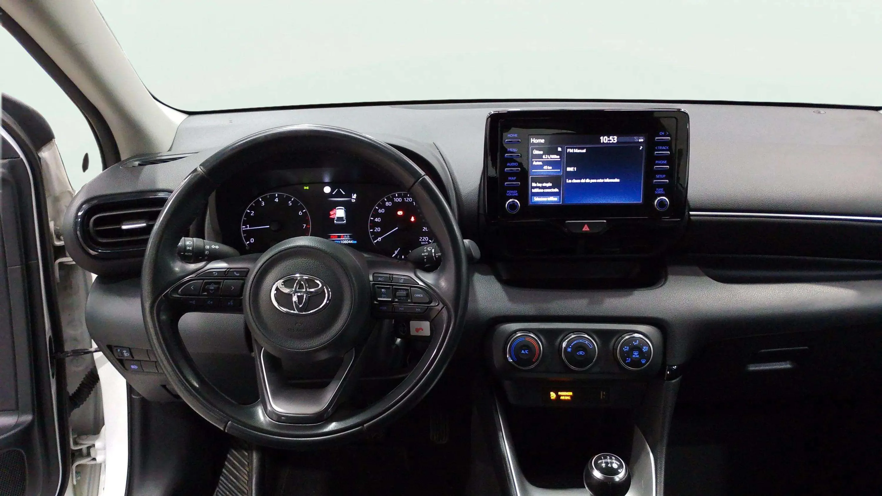 Toyota Yaris 1.0 70 Active - foto 18