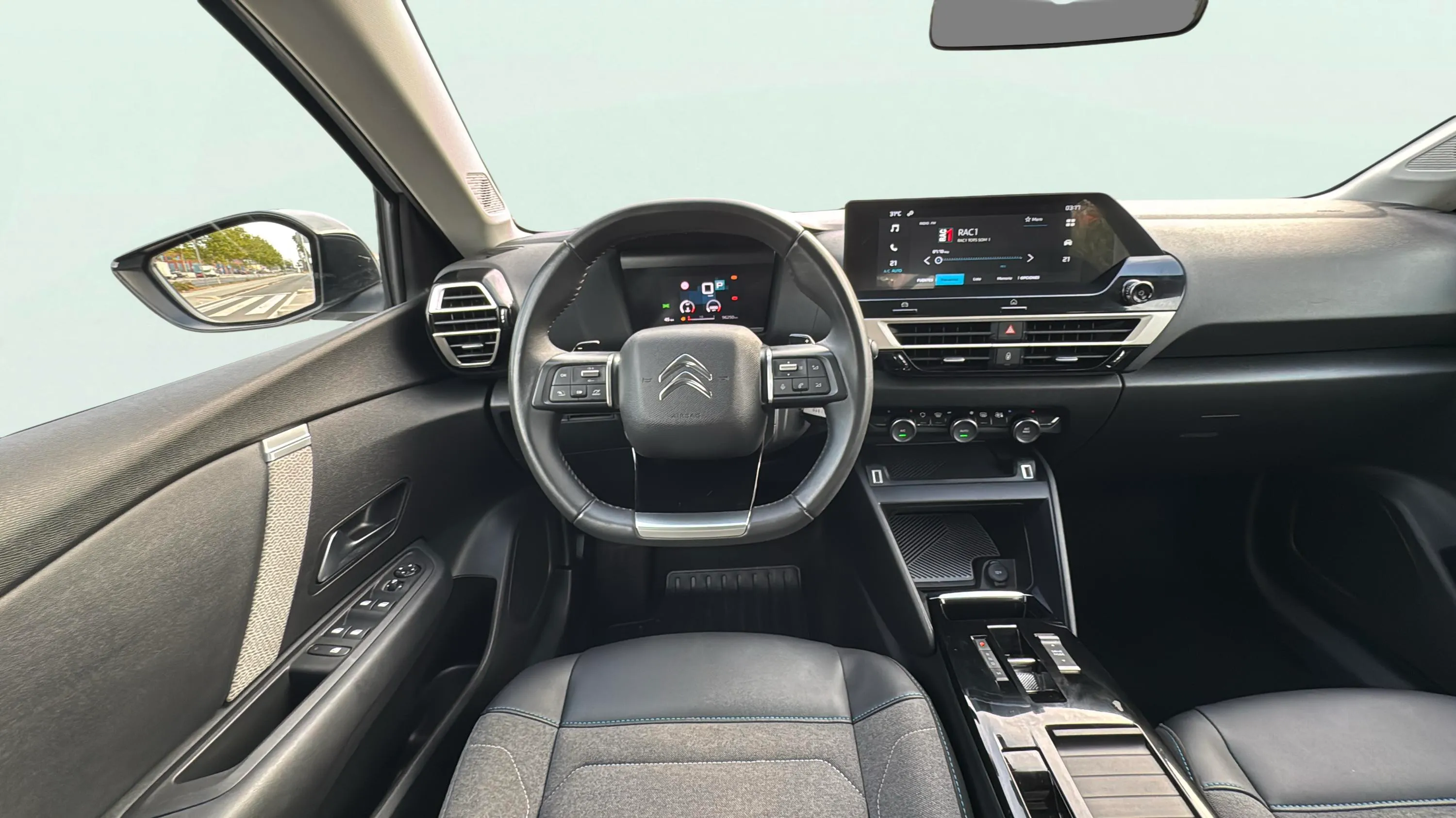 Citroën C4 PureTech 130 EAT8 Plus - foto 10