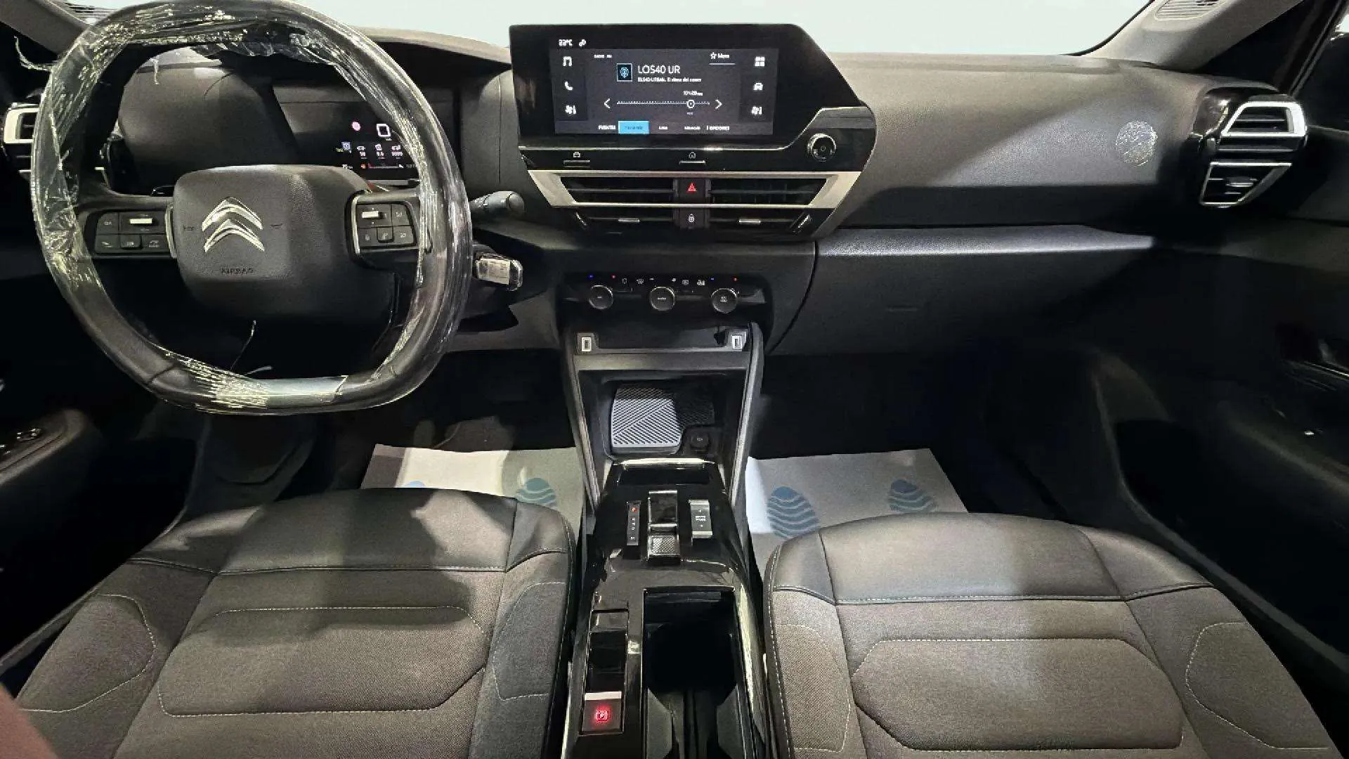 Citroën C4 PureTech 130 EAT8 Plus - foto 11