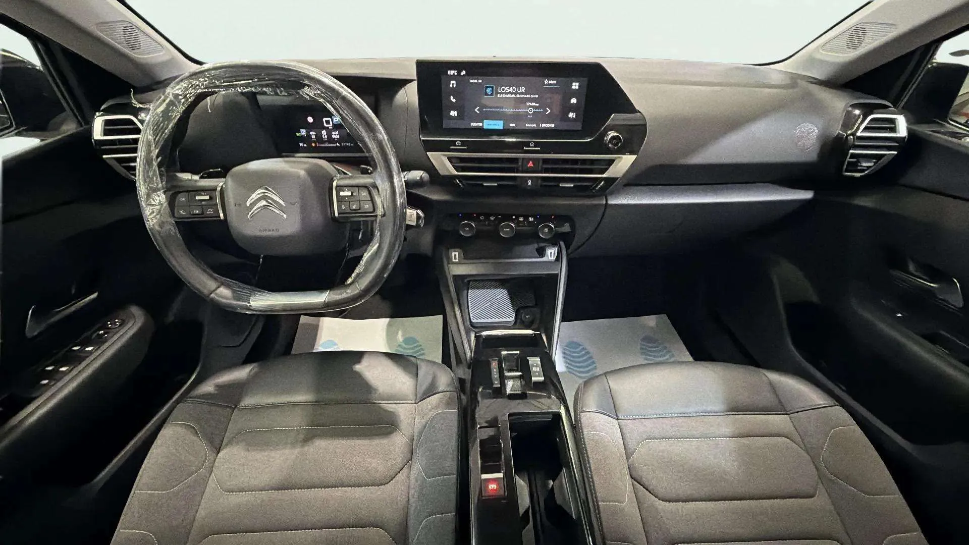 Citroën C4 PureTech 130 EAT8 Plus - foto 10