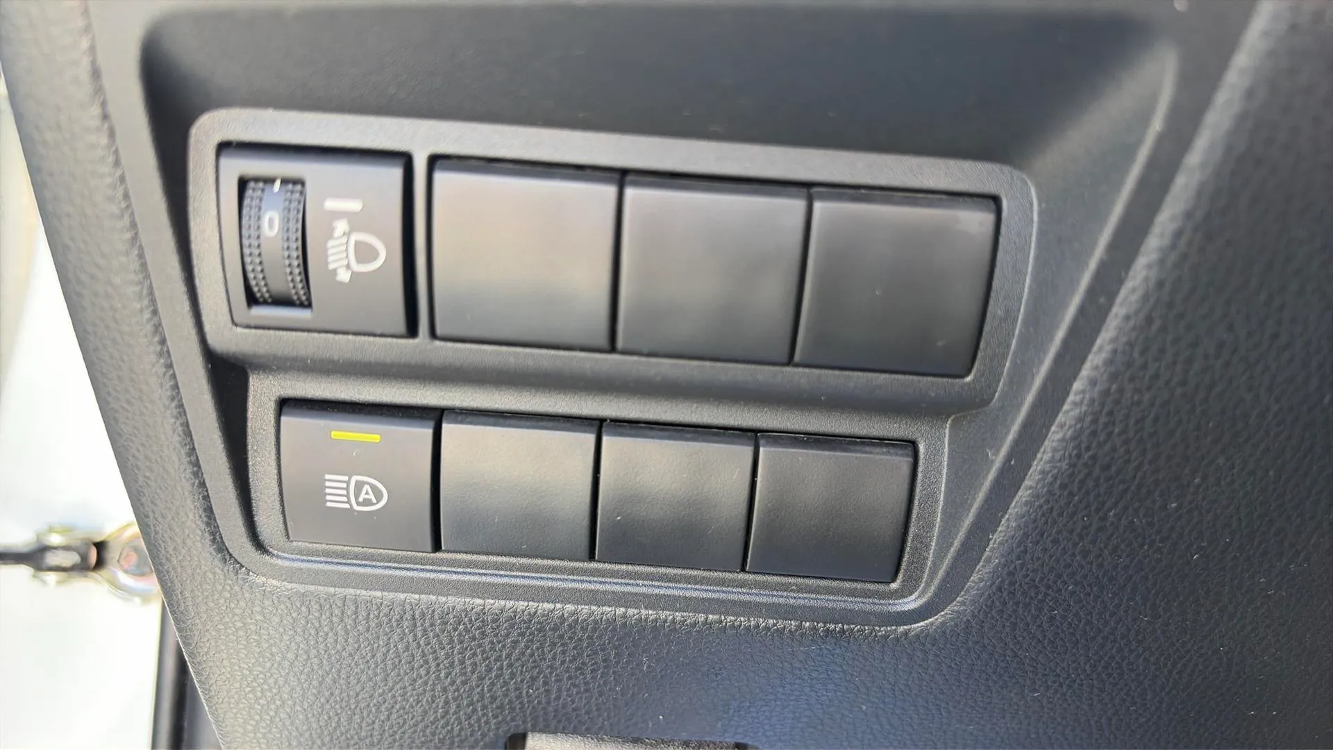 Toyota Yaris - foto 21