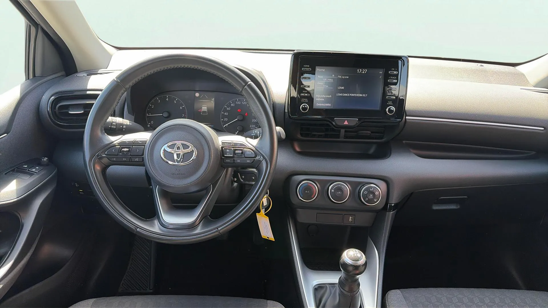Toyota Yaris - foto 9