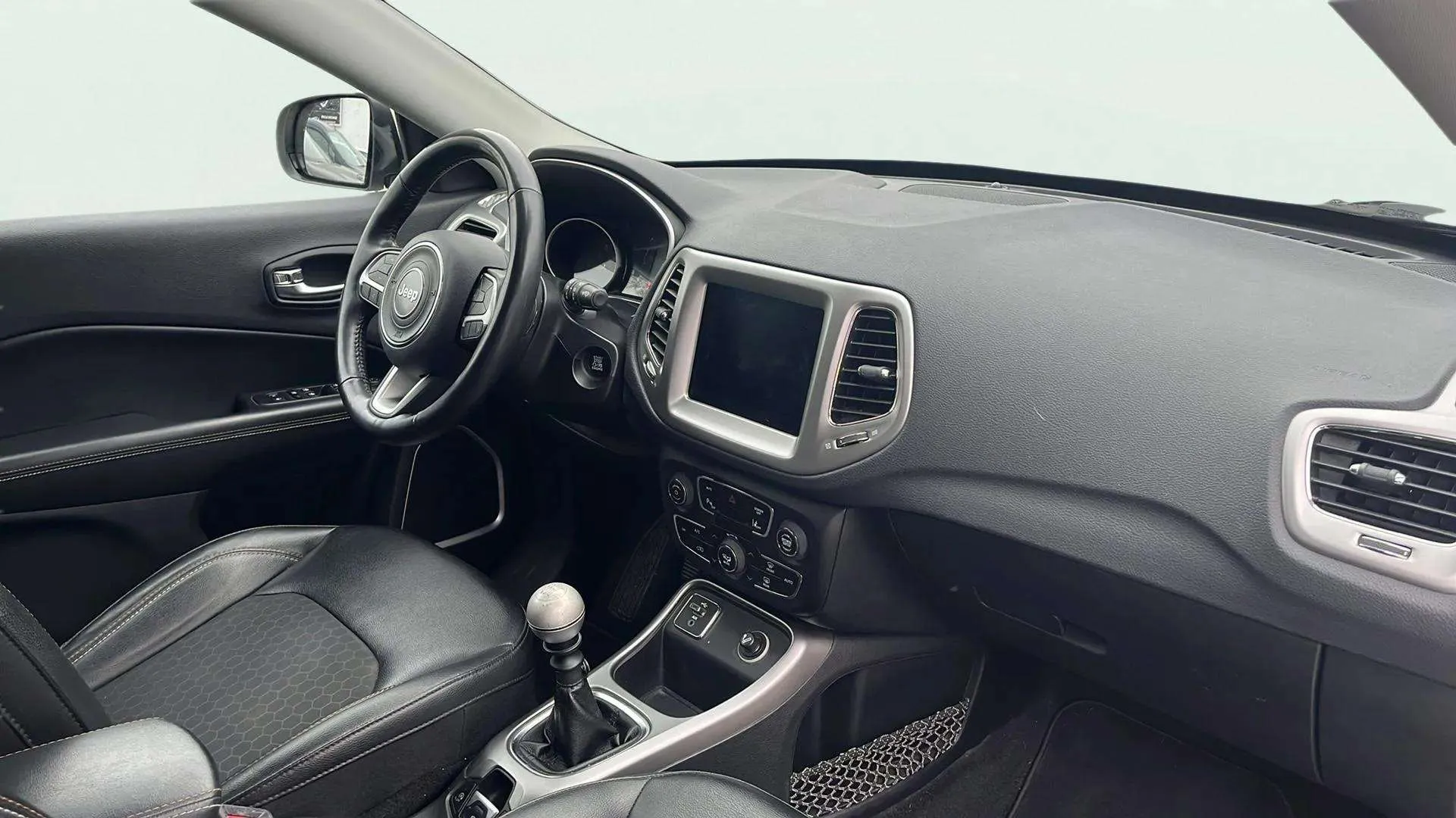 Jeep Compass 1.4 Mair Longitude 4x2 - foto 9