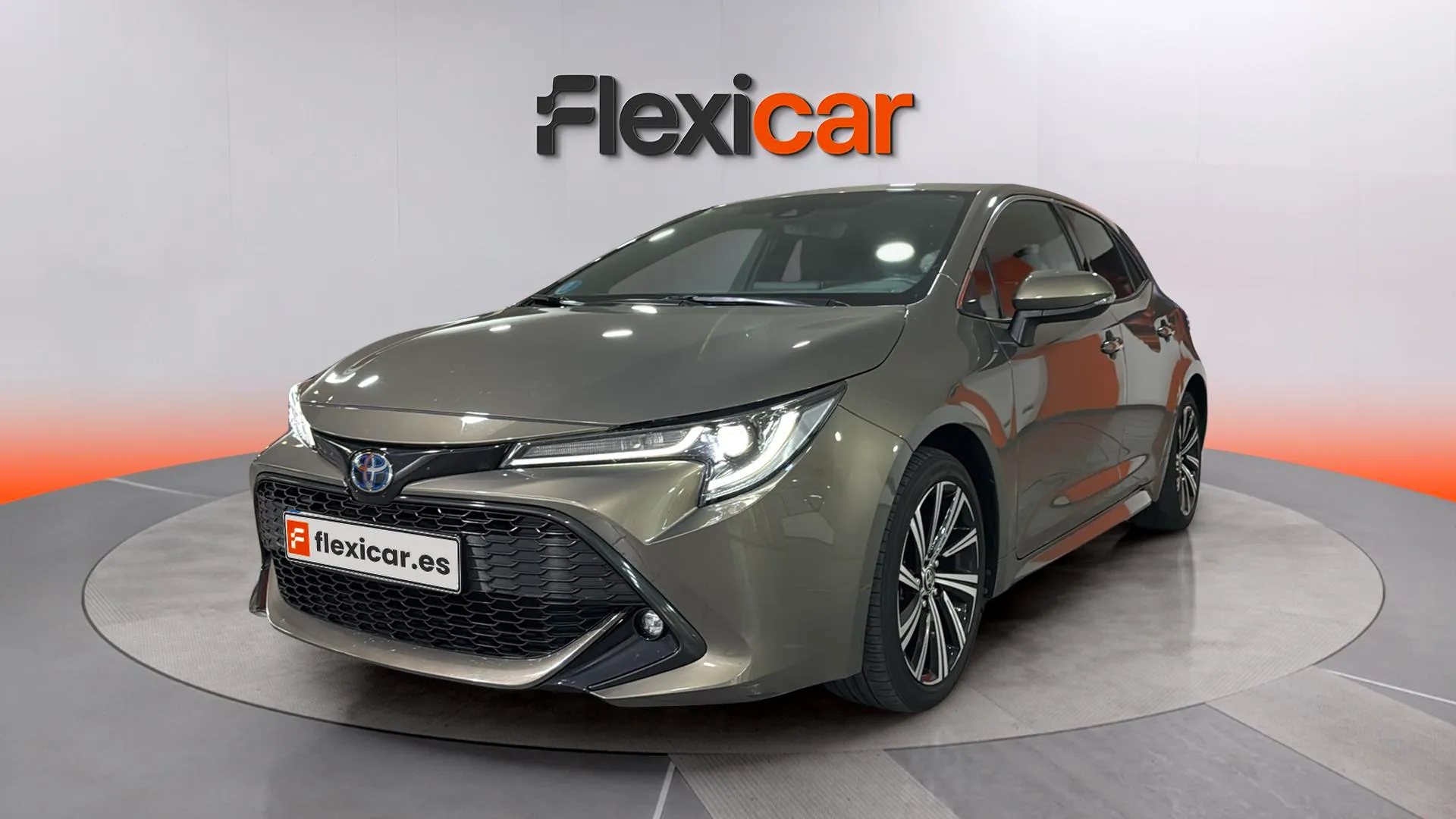 Toyota Corolla 2.0 180H Style E-CVT Touring Sport - foto 3
