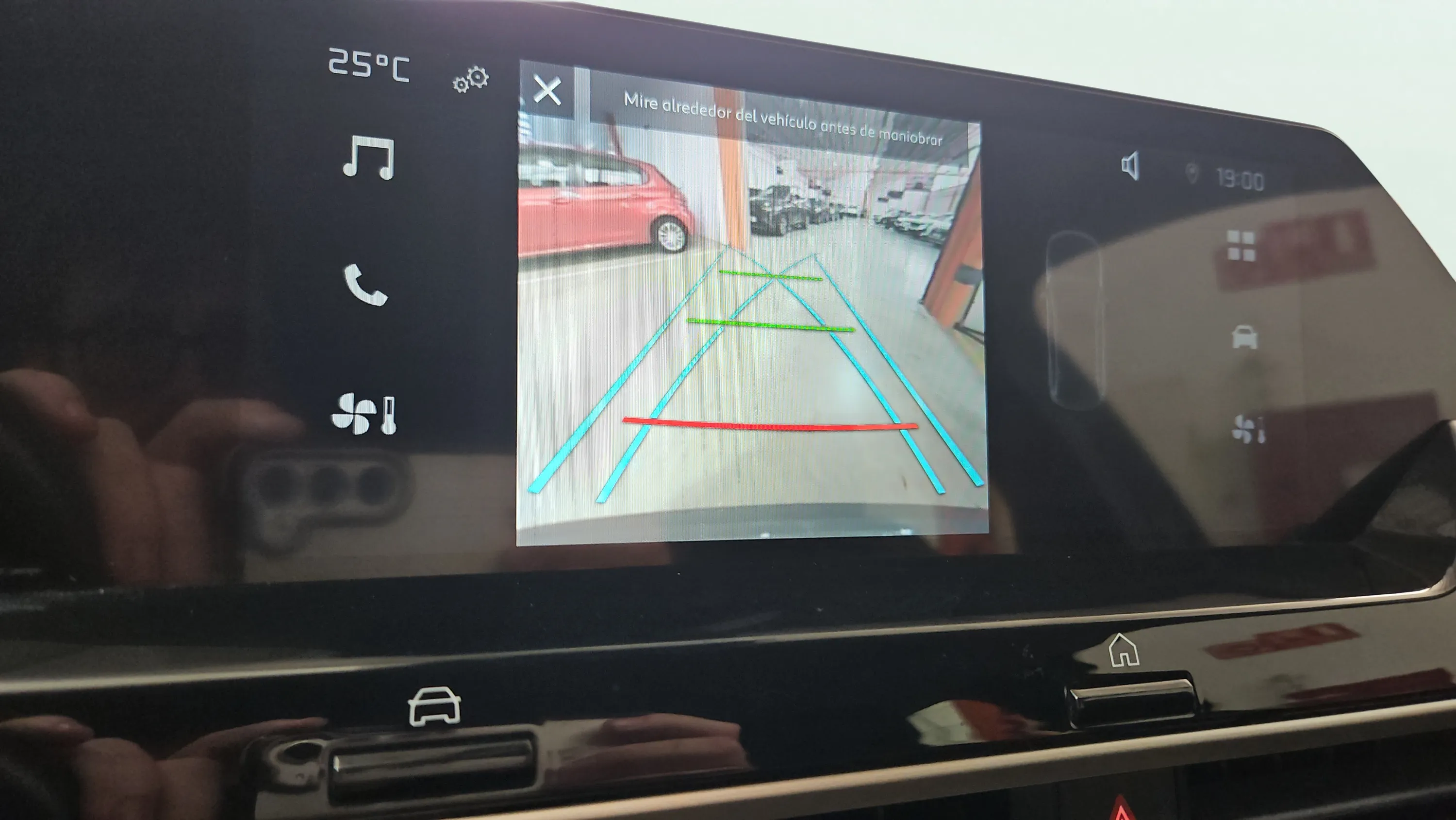 Citroën C4 PureTech 130 EAT8 Plus - foto 13