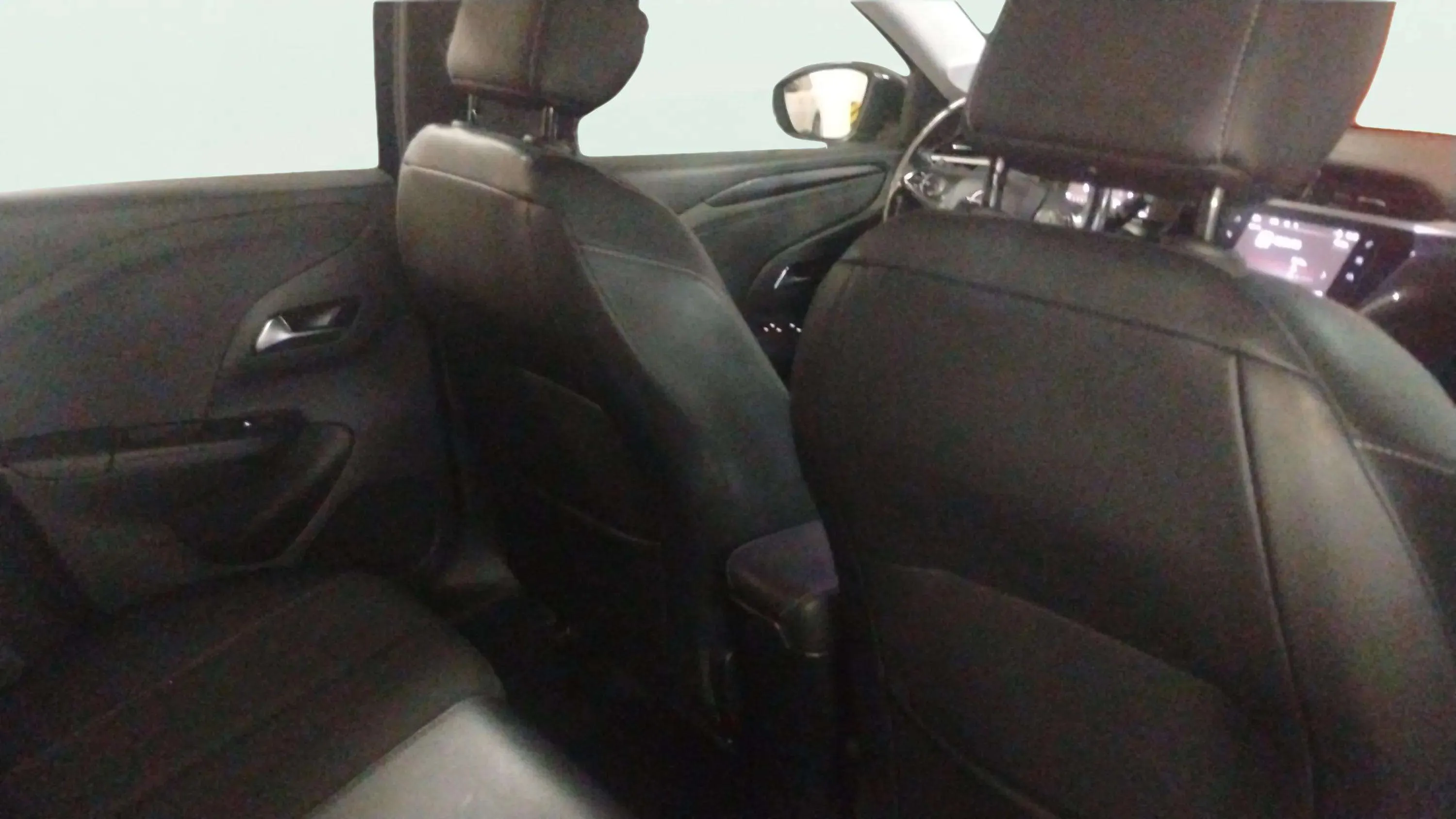 Opel Corsa 1.2T XHL Elegance - foto 15