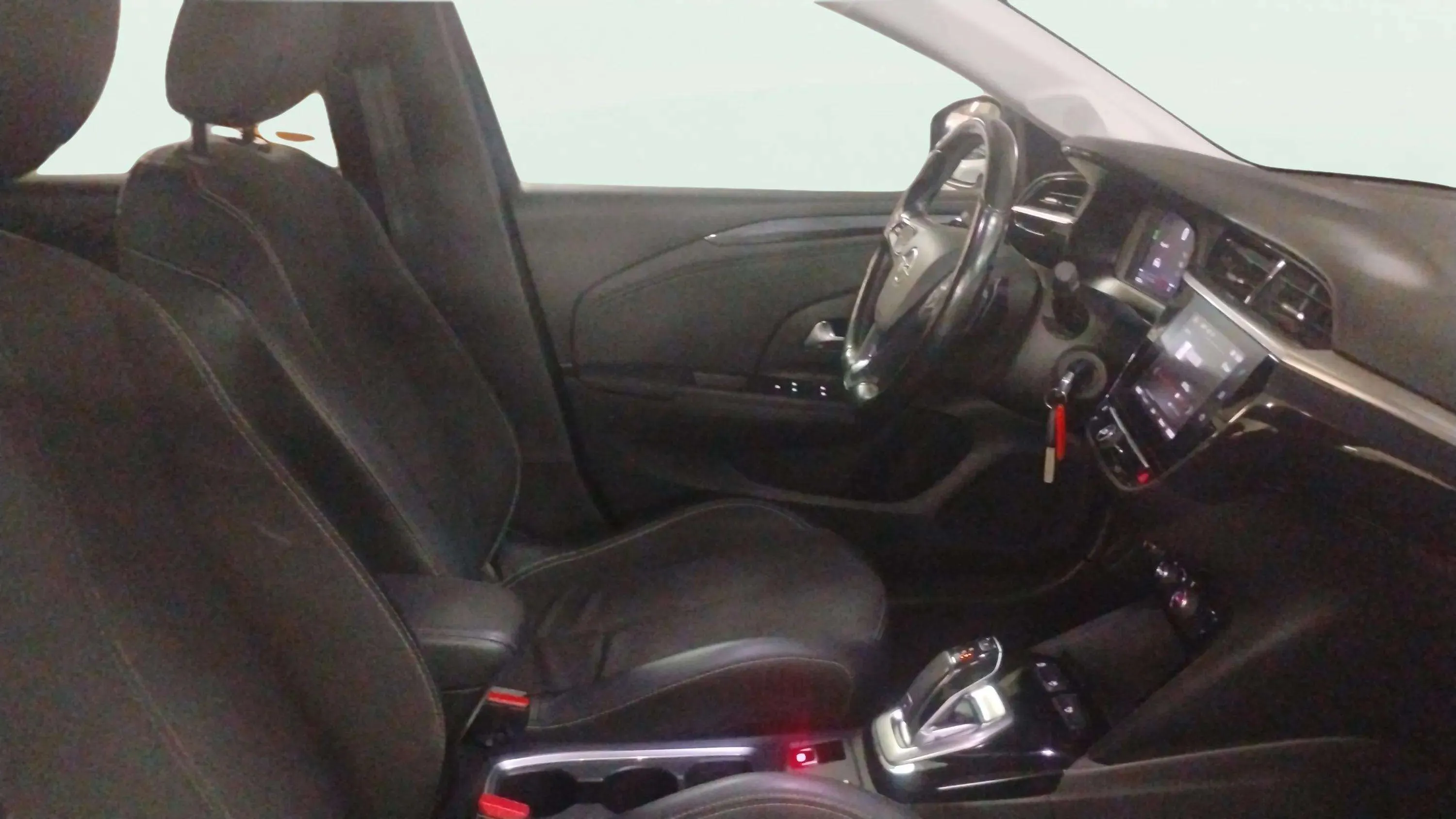 Opel Corsa 1.2T XHL Elegance - foto 10