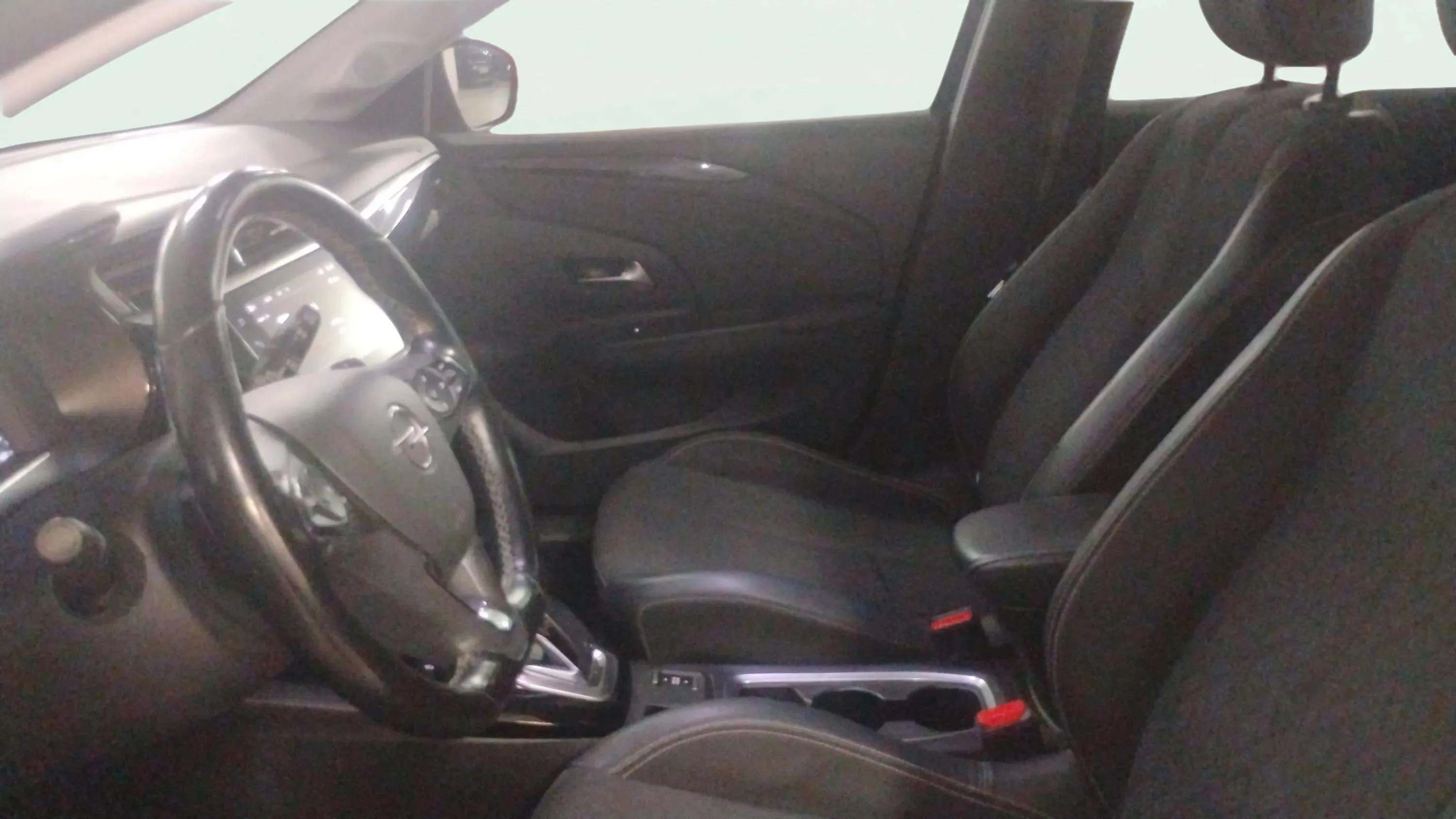 Opel Corsa 1.2T XHL Elegance - foto 7