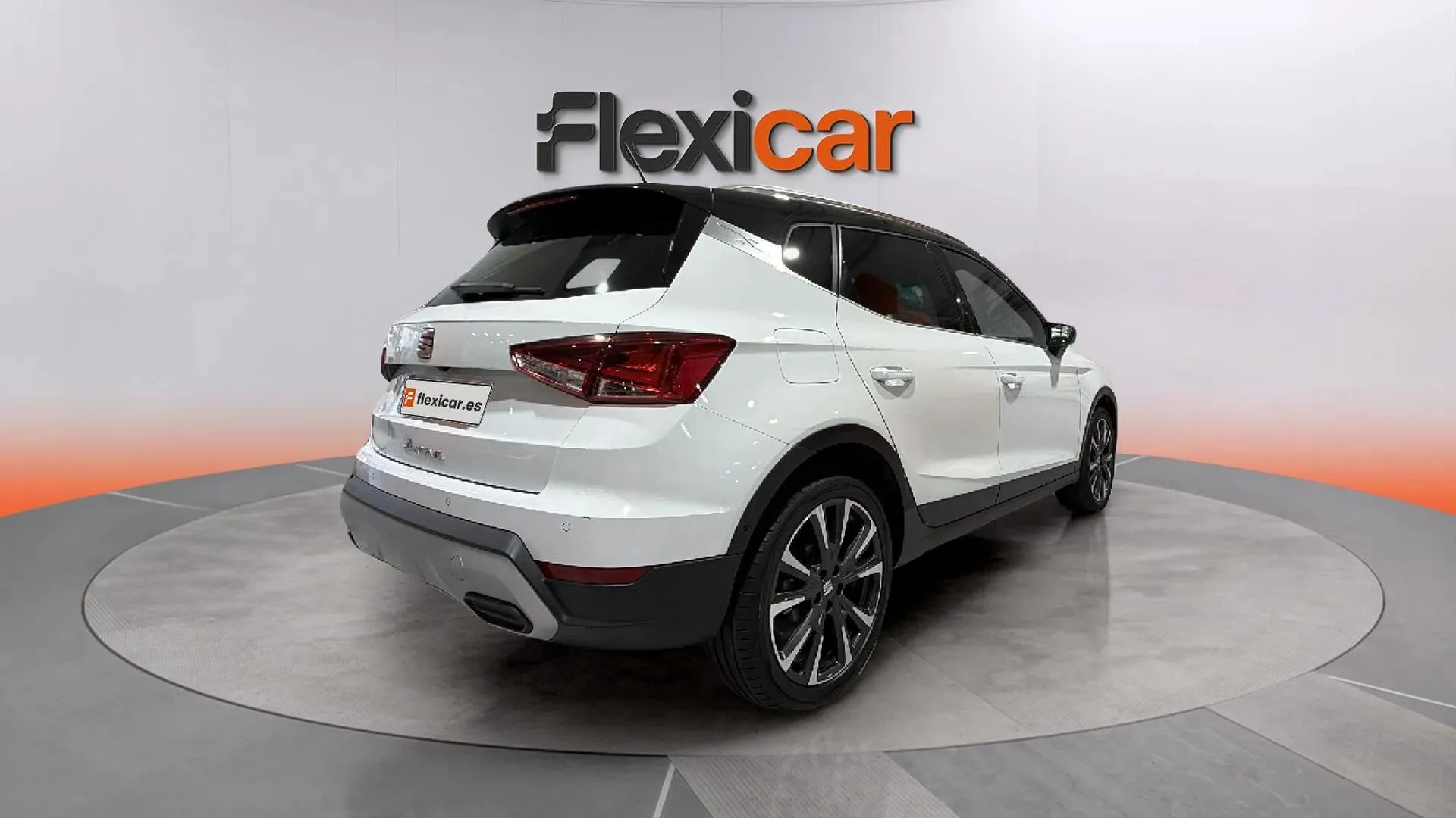 SEAT Arona 1.5 TSI DSG Xperience Special Ed - foto 5