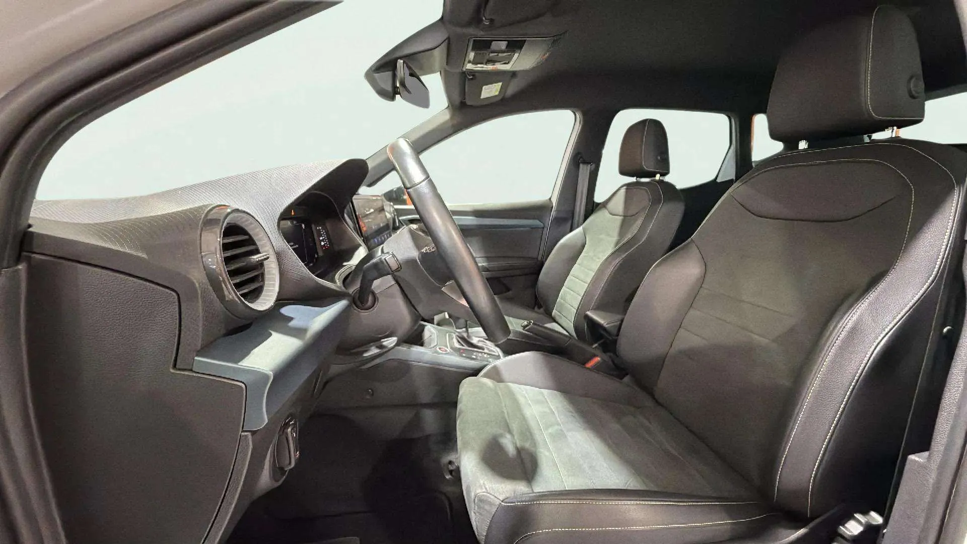 SEAT Arona 1.5 TSI DSG Xperience Special Ed - foto 14