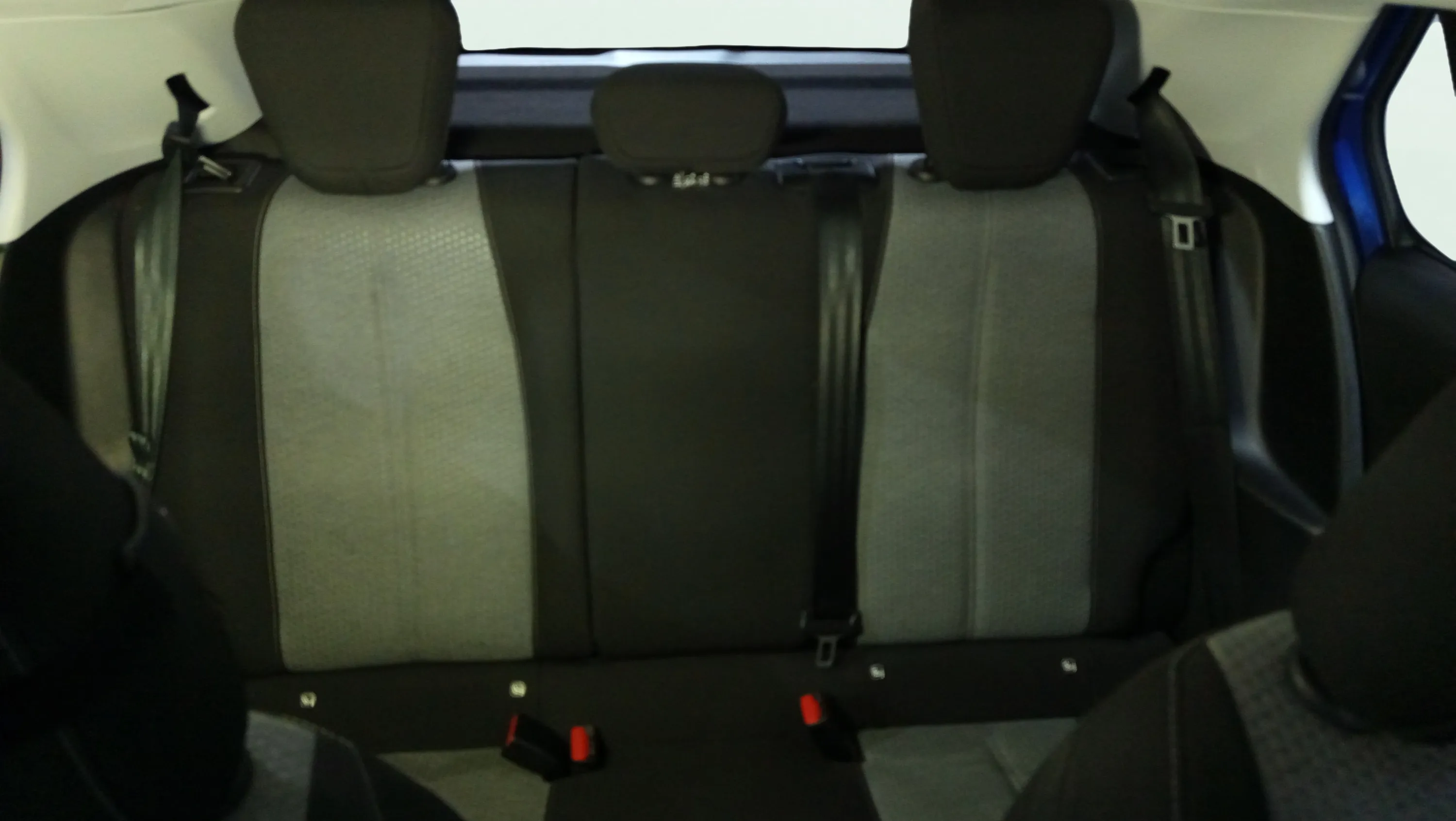 Opel Corsa 1.2 XEL Edition - foto 27