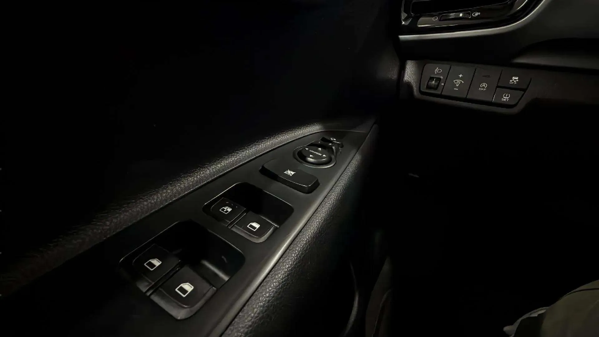 Kia Stonic 1.0 T-GDi MHEV Drive - foto 13