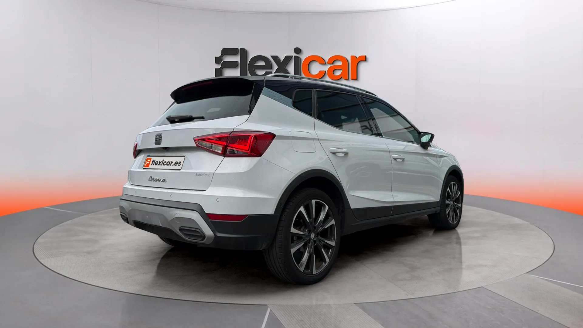 SEAT Arona 1.5 TSI DSG Xperience Special Ed - foto 8