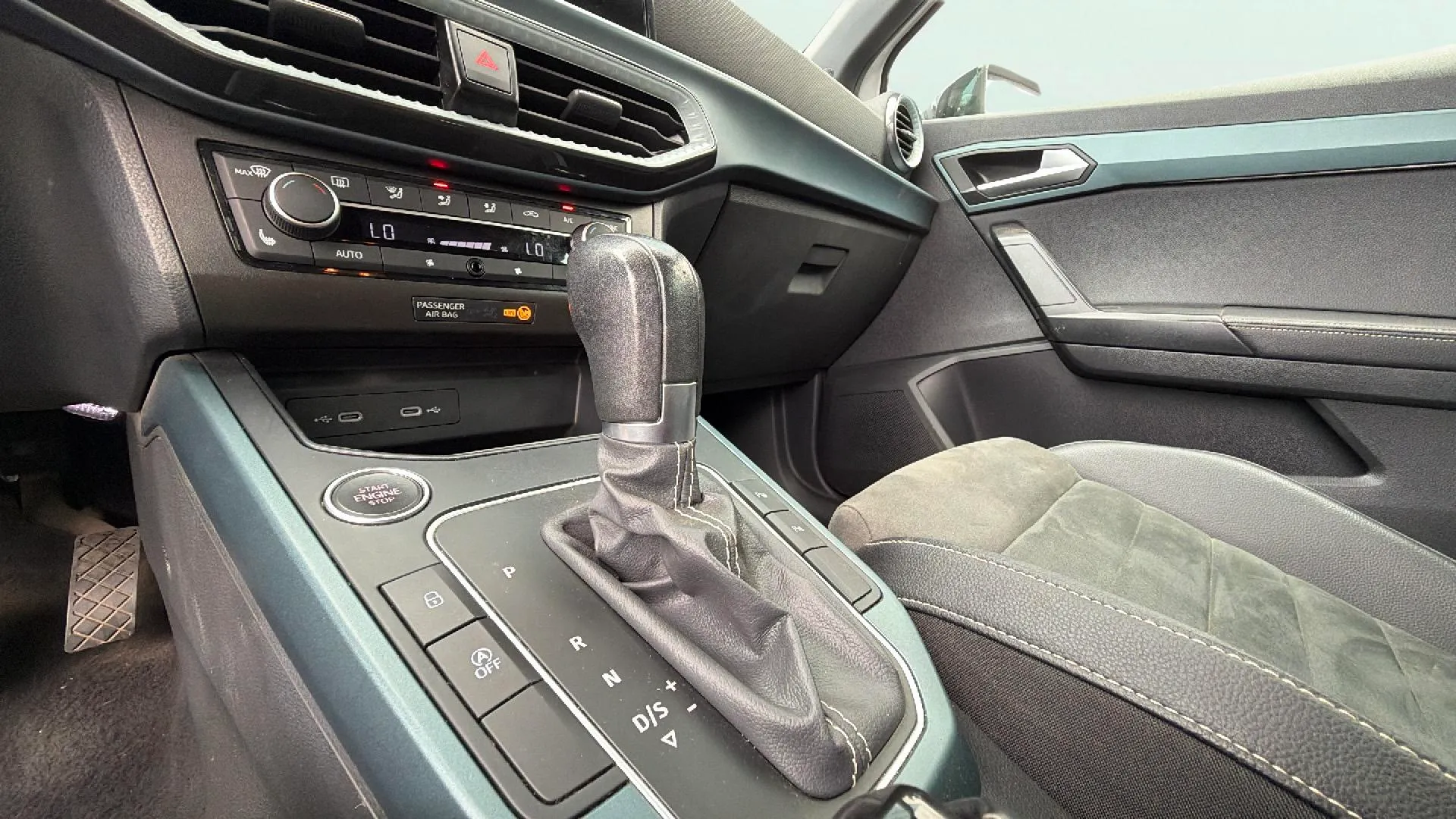 SEAT Arona 1.5 TSI DSG Xperience Special Ed - foto 26