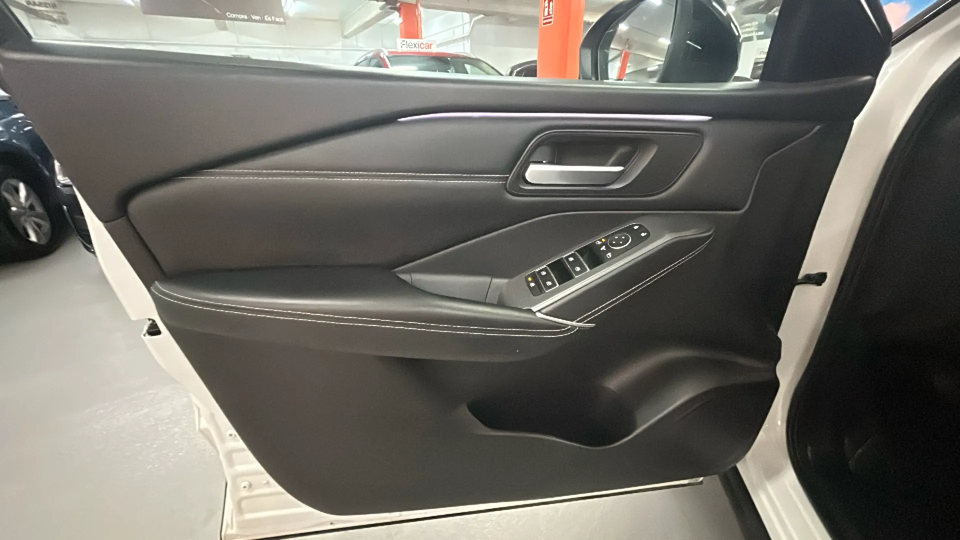 Nissan Qashqai DIG-T N-Connecta - foto 17