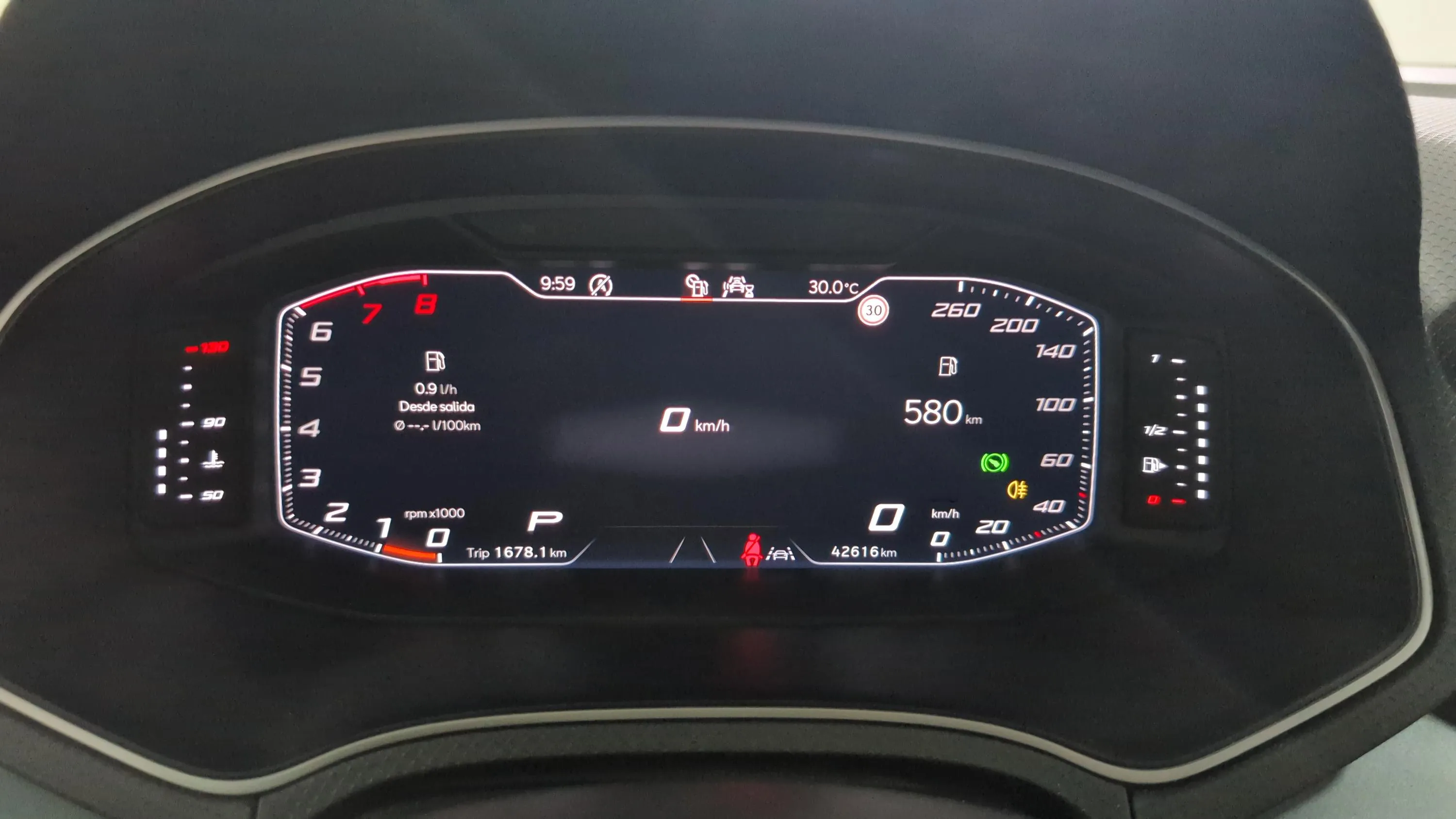 SEAT Arona 1.5 TSI DSG Special Edition - foto 12