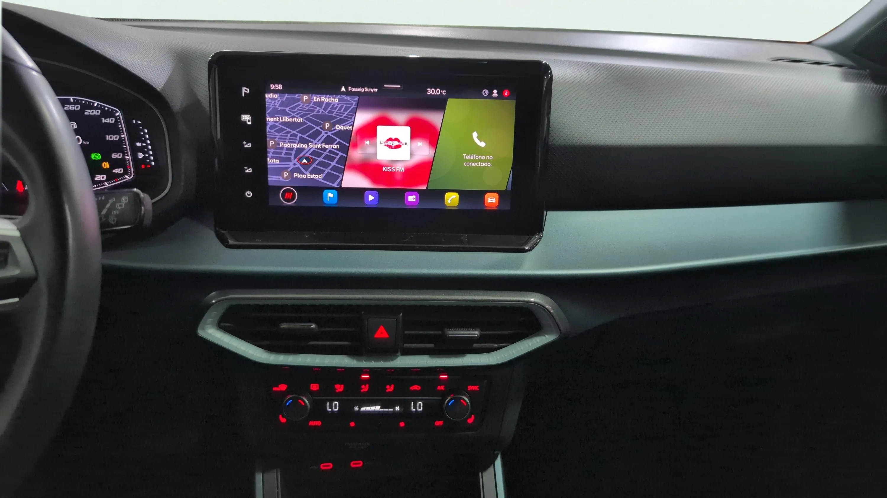 SEAT Arona 1.5 TSI DSG Special Edition - foto 10
