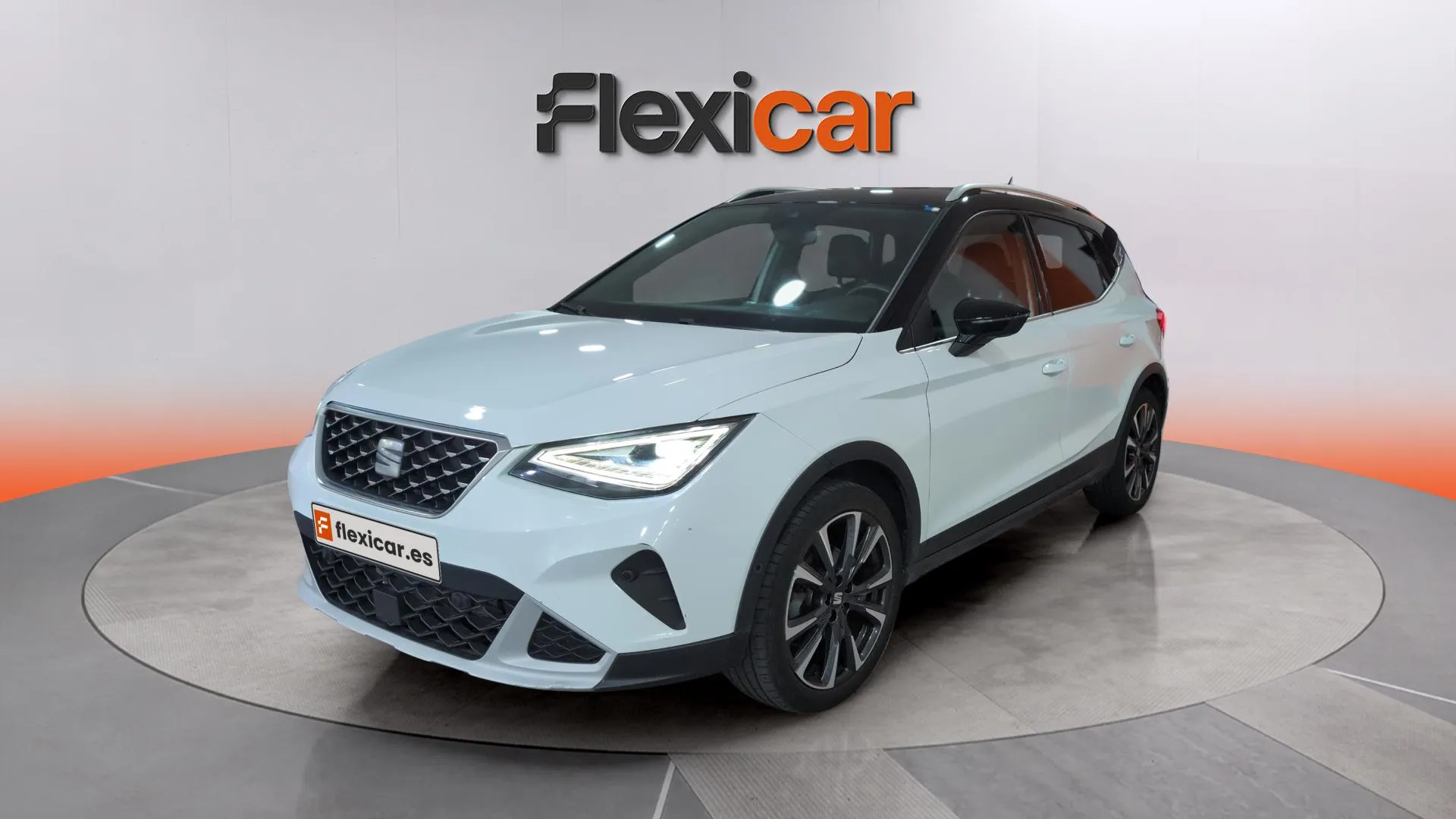 SEAT Arona 1.5 TSI DSG Special Edition - foto 3