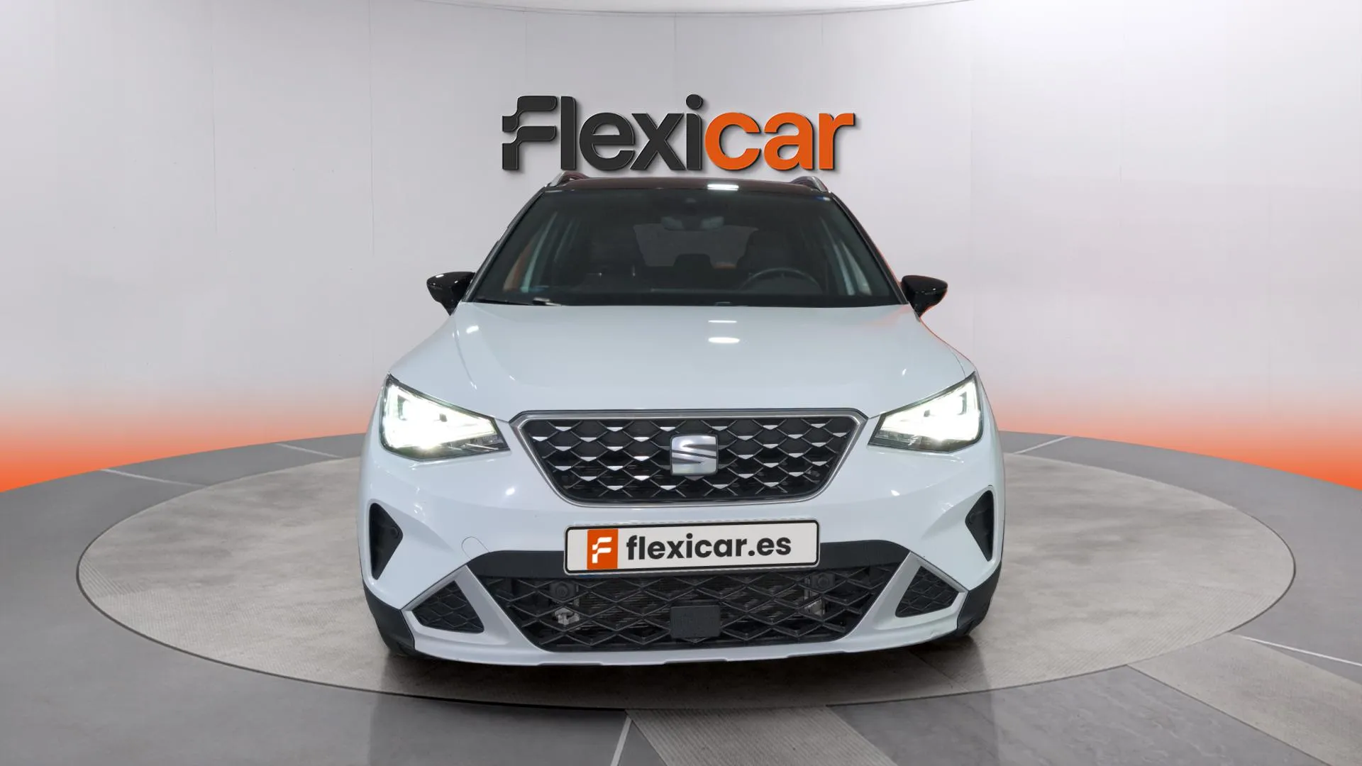 SEAT Arona 1.5 TSI DSG Special Edition - foto 2