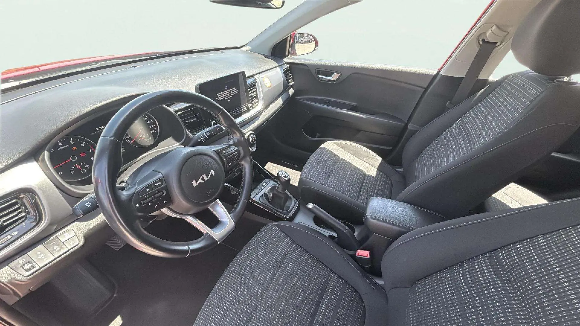 Kia Stonic 1.0 T-GDi MHEV Drive - foto 10