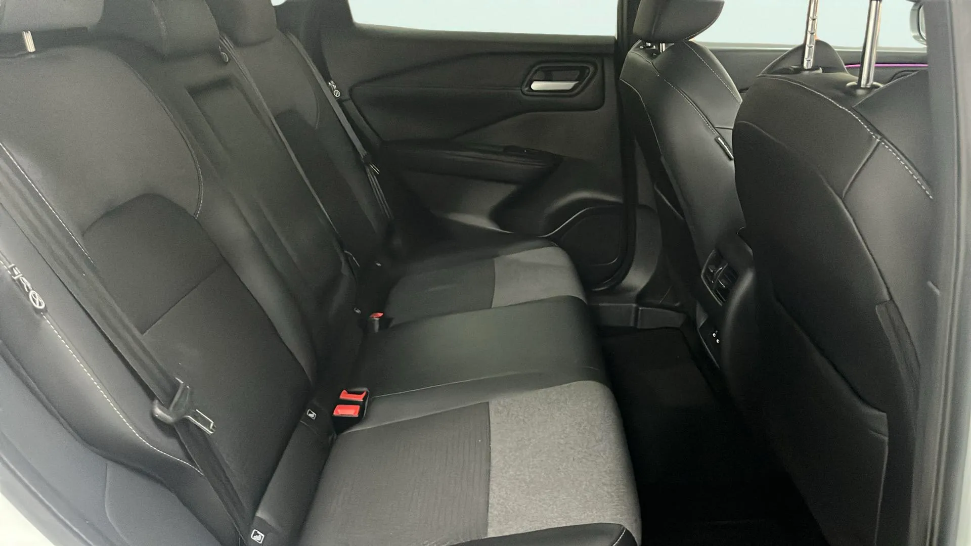 Nissan Qashqai DIG-T CVT N-Connecta - foto 13