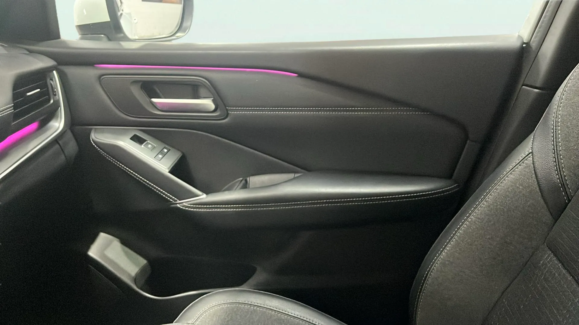 Nissan Qashqai DIG-T CVT N-Connecta - foto 11