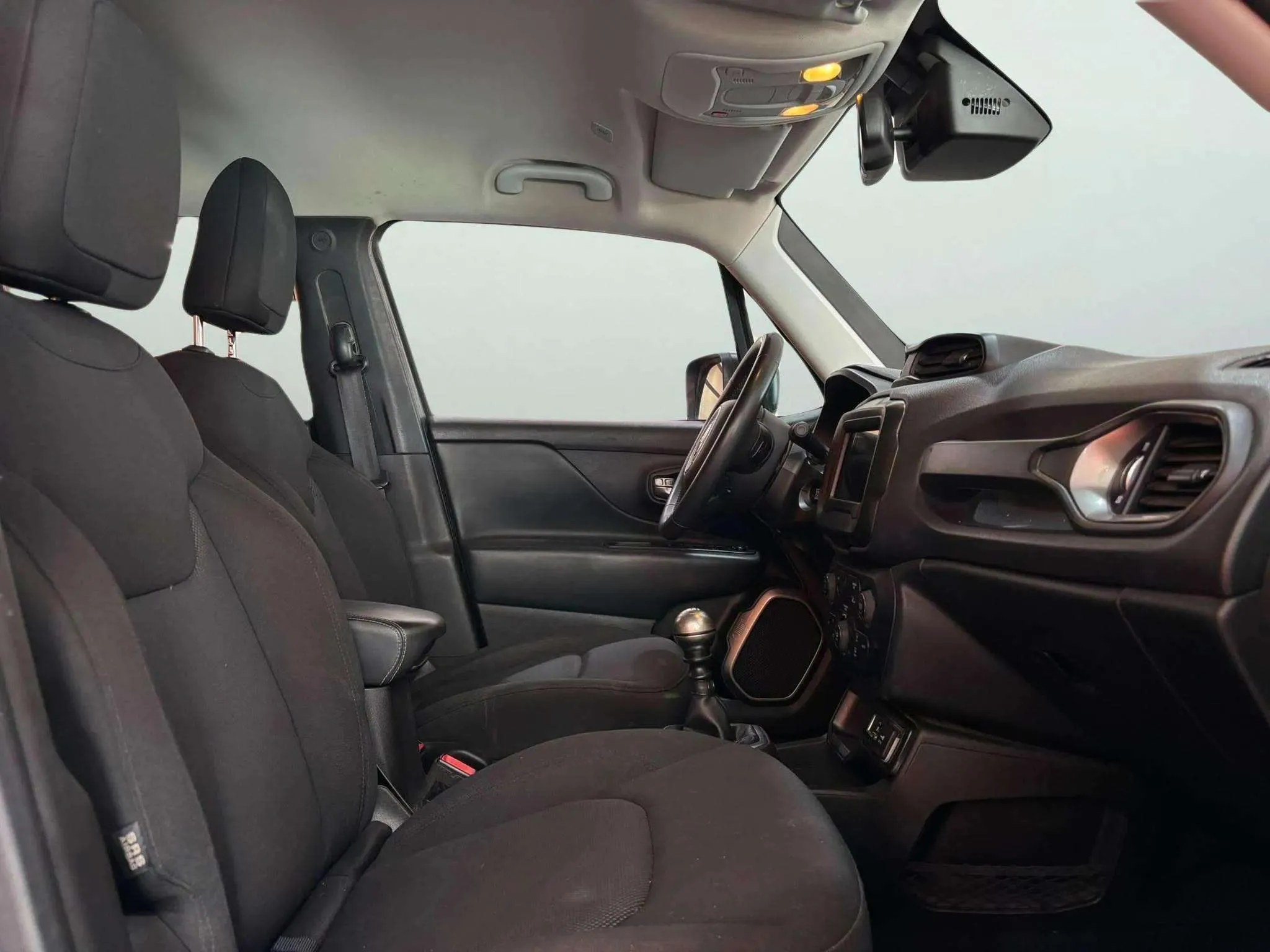 Jeep Renegade Longitude 1.0G 4x2 - foto 14