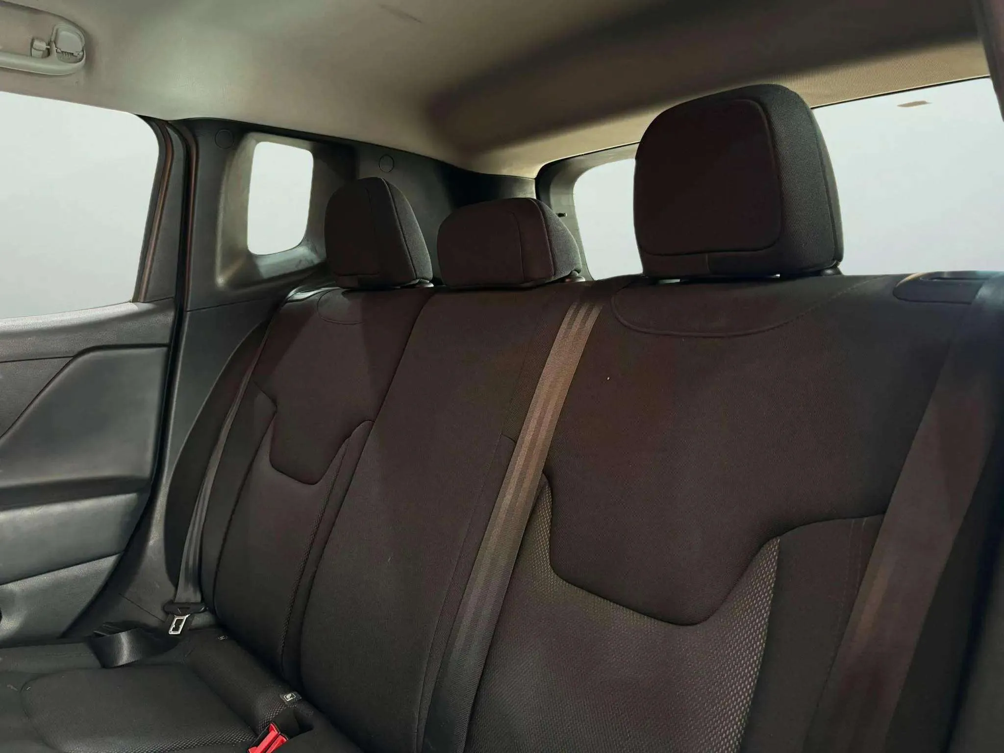 Jeep Renegade Longitude 1.0G 4x2 - foto 13
