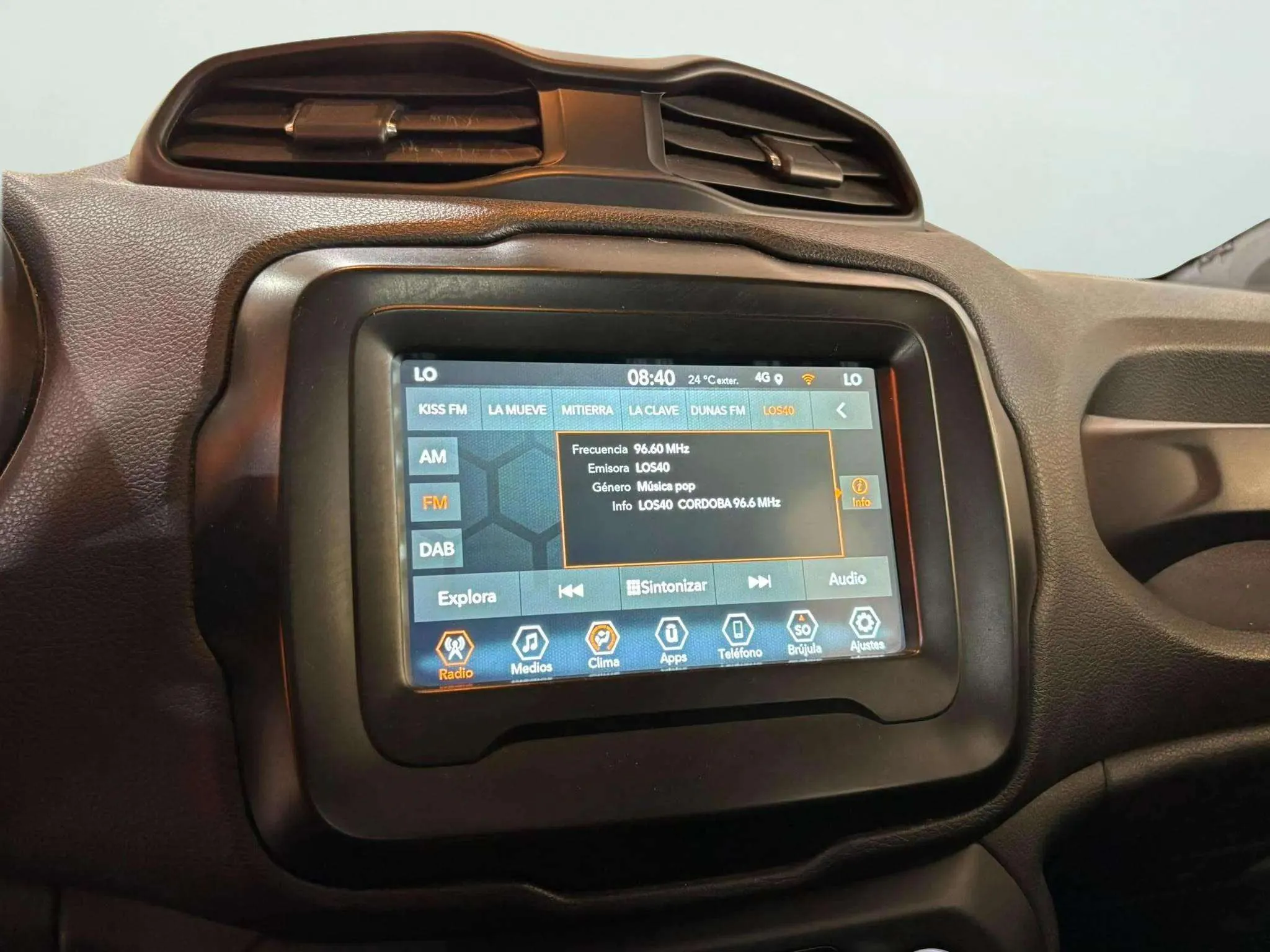 Jeep Renegade Longitude 1.0G 4x2 - foto 19