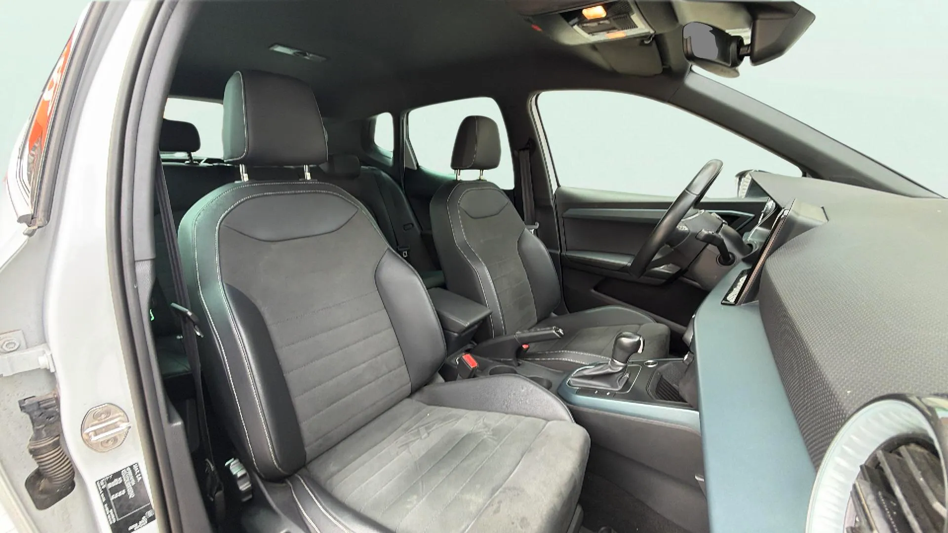 SEAT Arona 1.5 TSI DSG Special Edition - foto 13