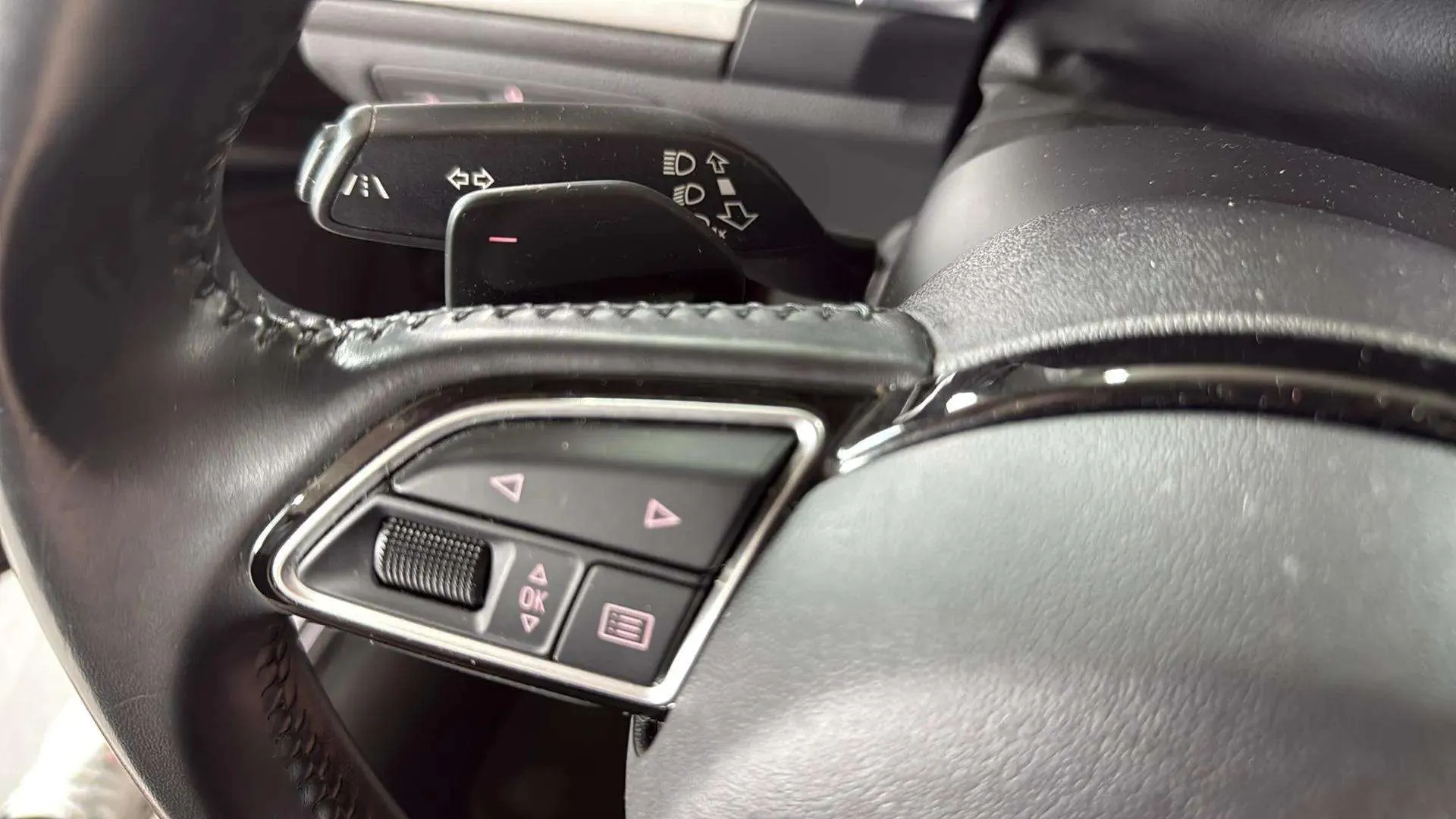 Audi A6 2.0 TDI ultra S tronic - foto 22