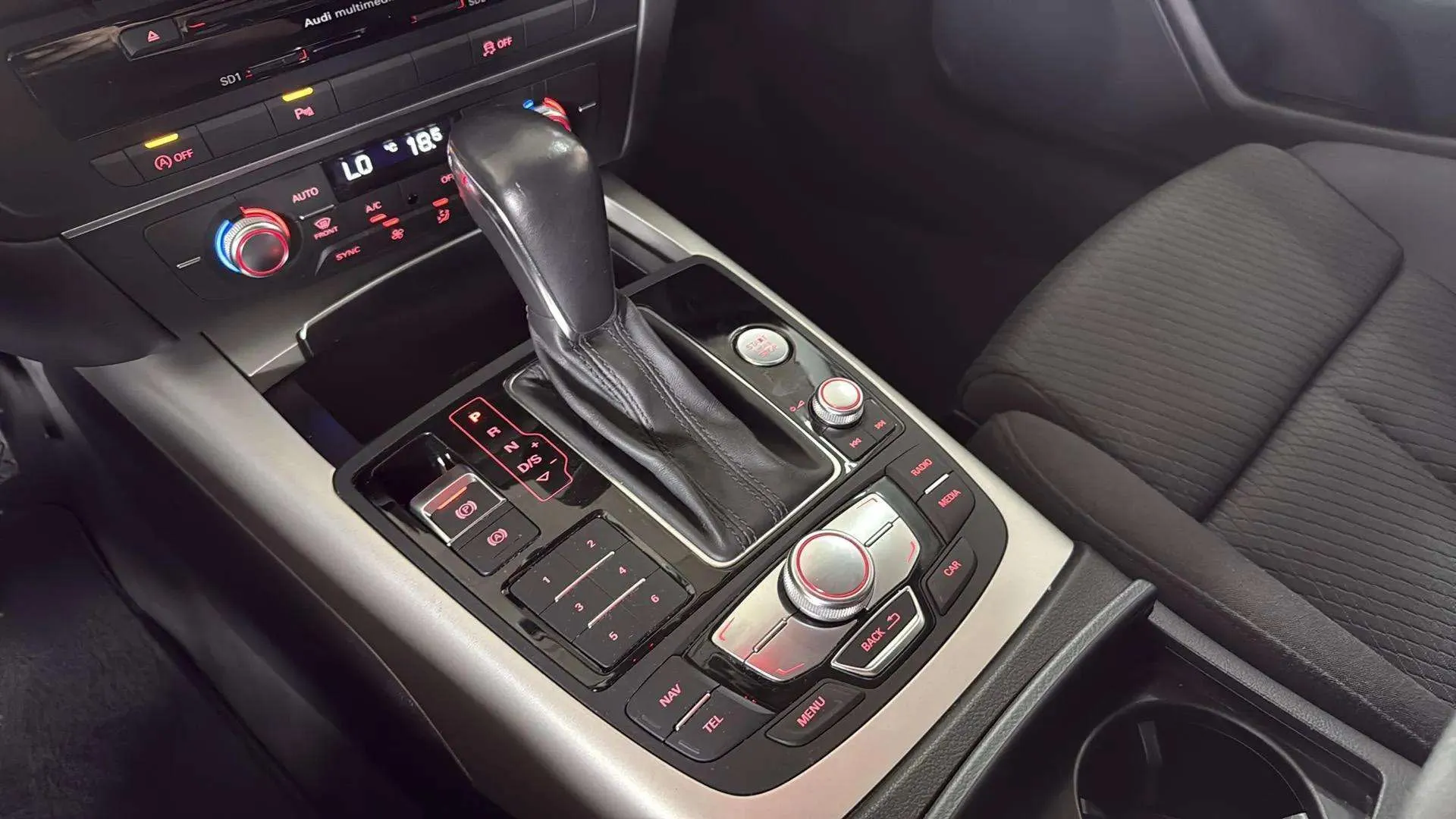 Audi A6 2.0 TDI ultra S tronic - foto 24