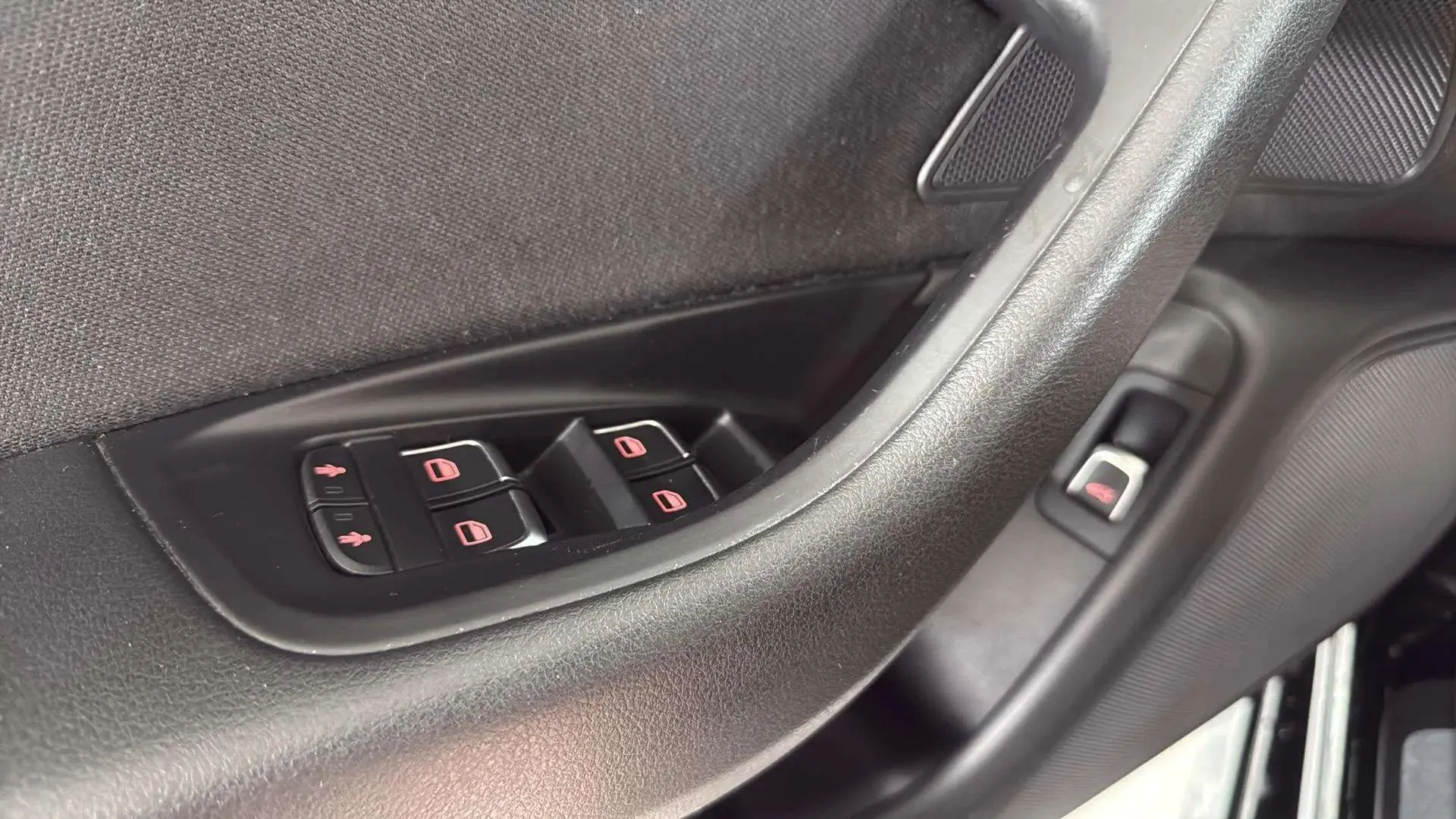 Audi A6 2.0 TDI ultra S tronic - foto 19