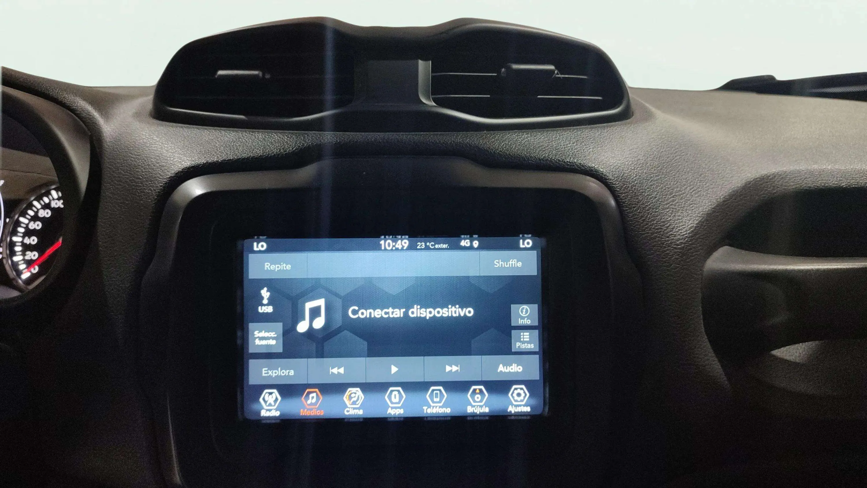 Jeep Renegade Longitude 1.0G 4x2 - foto 14