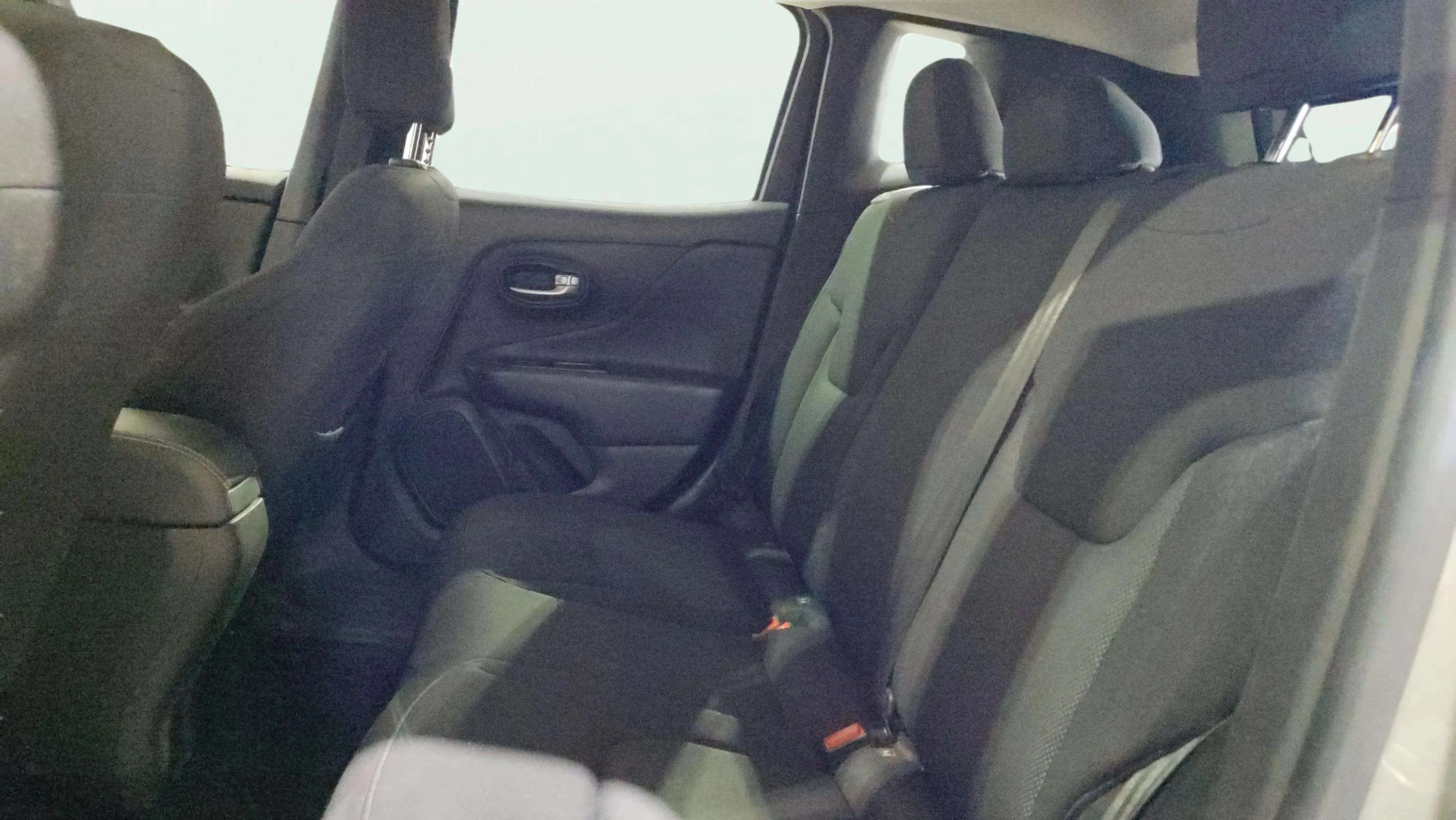 Jeep Renegade Longitude 1.0G 4x2 - foto 15