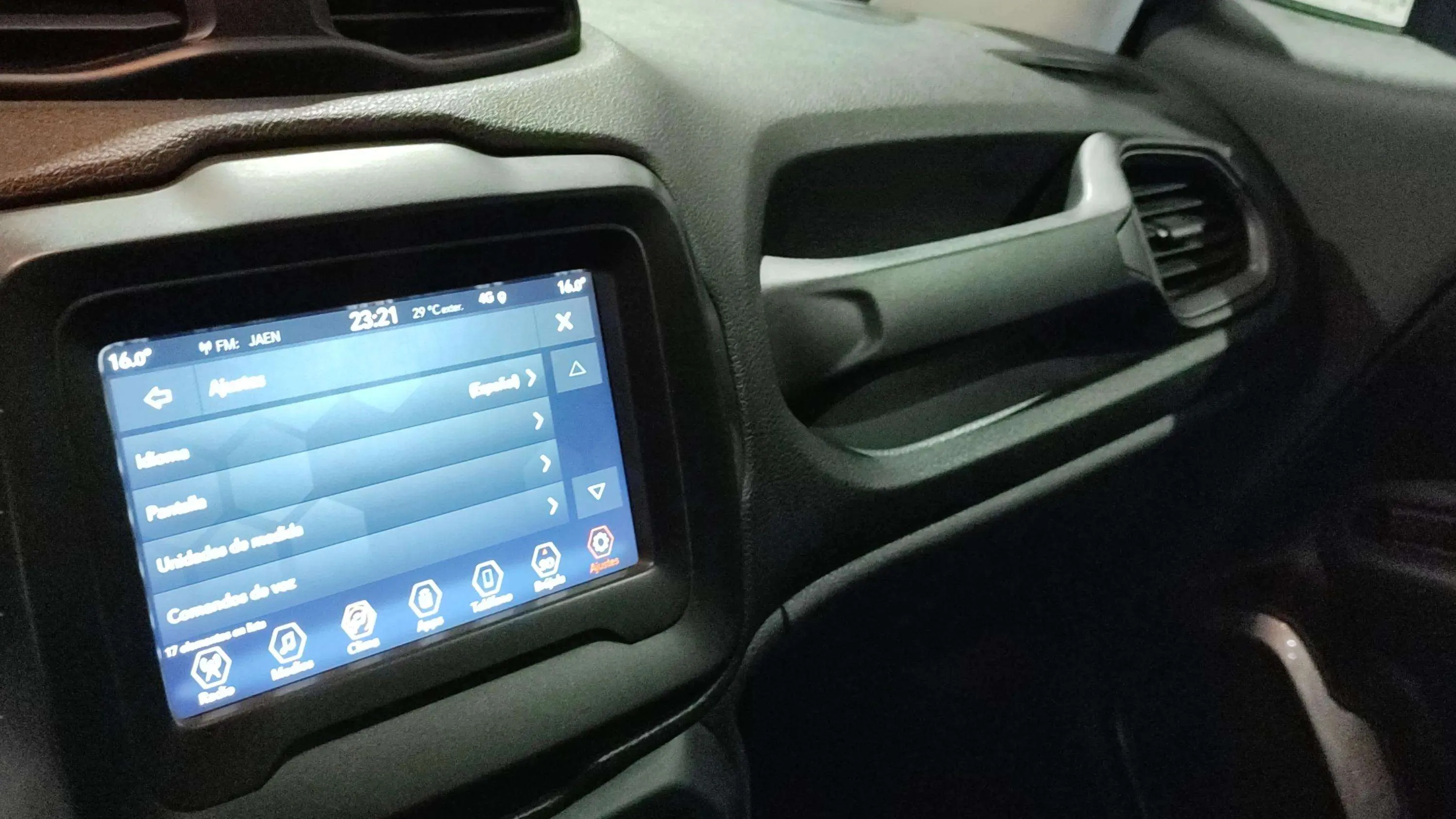 Jeep Renegade Longitude 1.0G 4x2 - foto 8