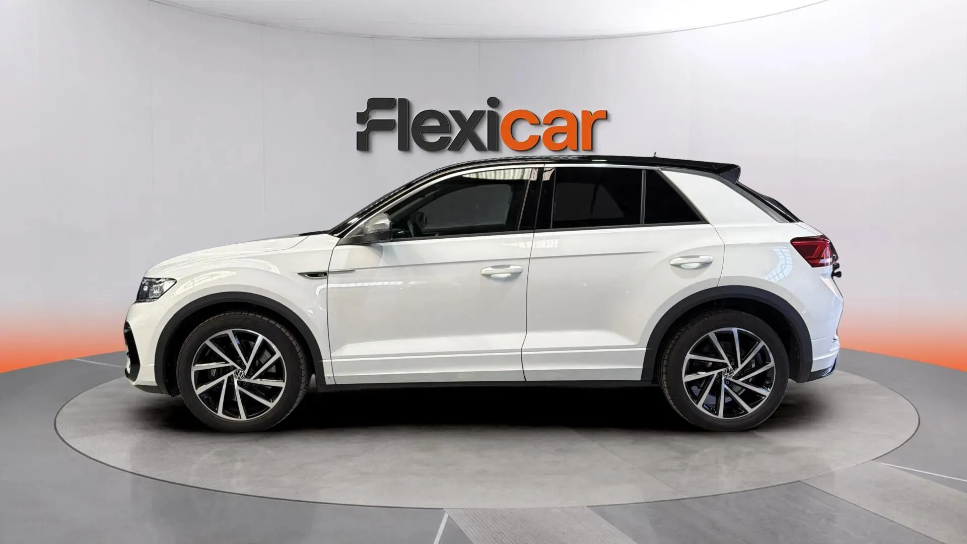 Volkswagen T-Roc R 2.0 TSI 4Motion DSG - foto 4