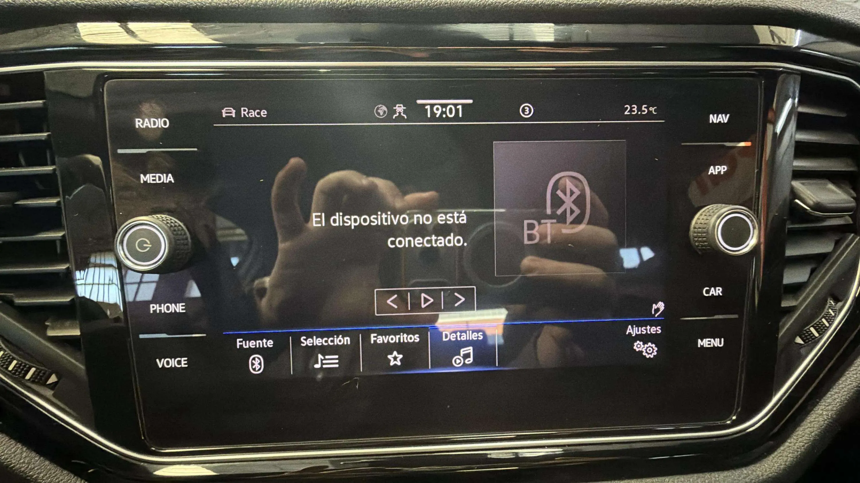 Volkswagen T-Roc R 2.0 TSI 4Motion DSG - foto 22