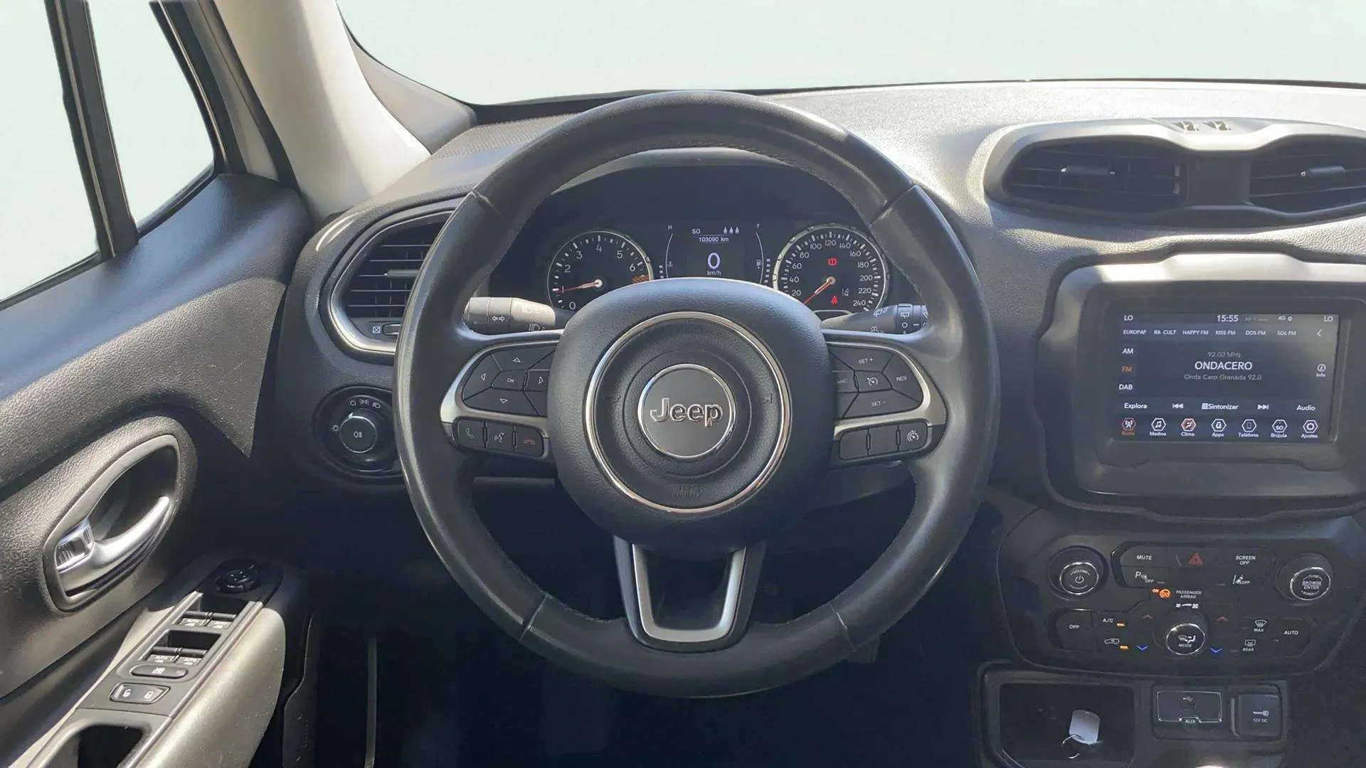 Jeep Renegade Longitude 1.0G 4x2 - foto 12