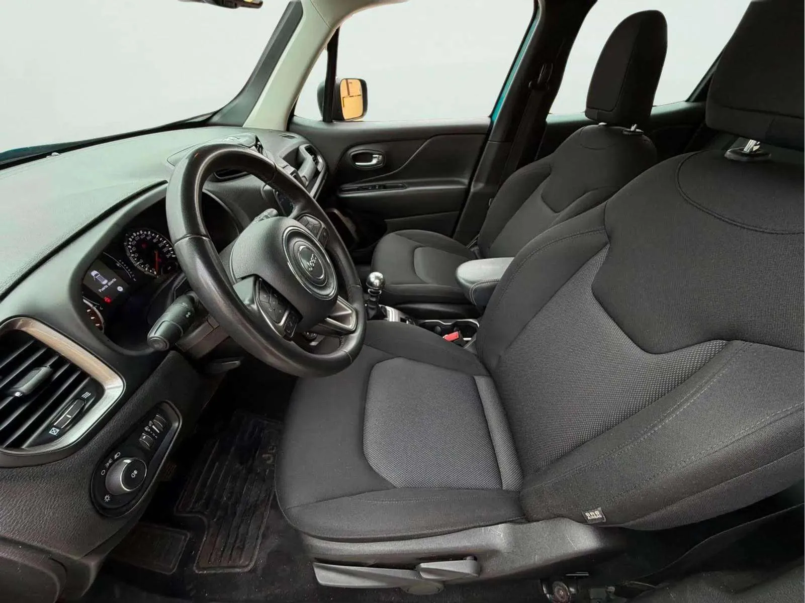 Jeep Renegade Longitude 1.0G 4x2 - foto 12