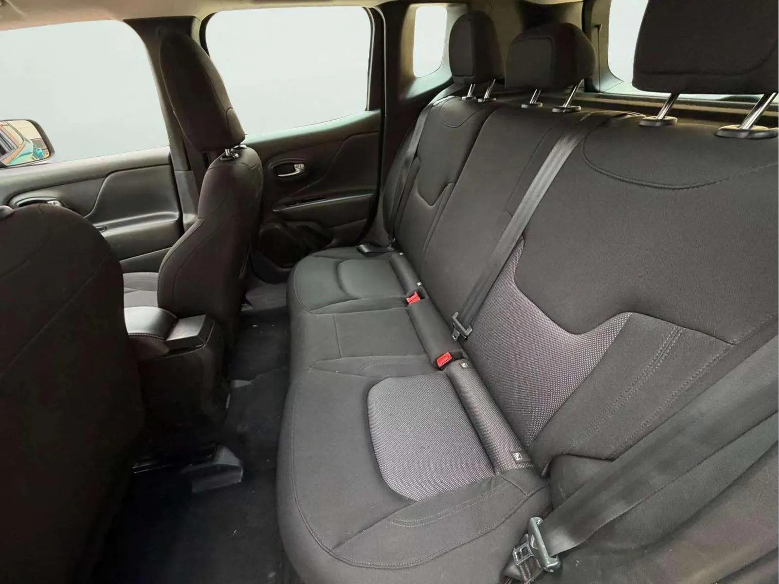 Jeep Renegade Longitude 1.0G 4x2 - foto 11