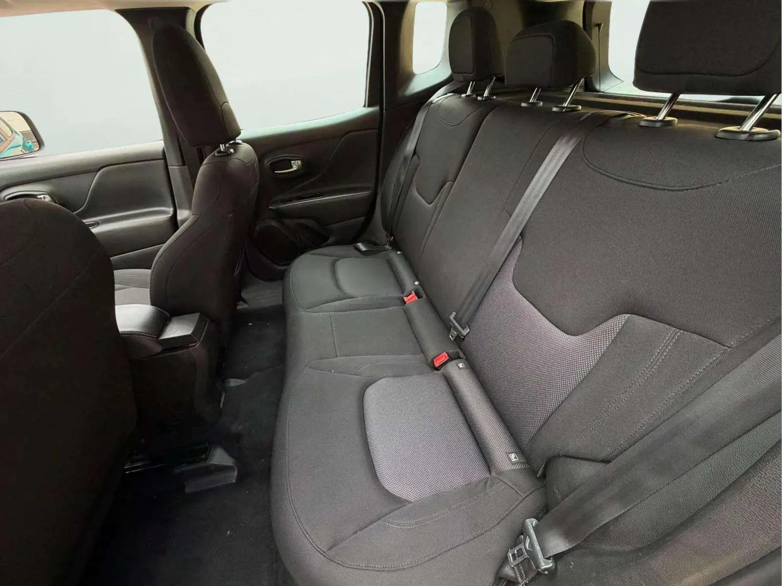 Jeep Renegade Longitude 1.0G 4x2 - foto 10