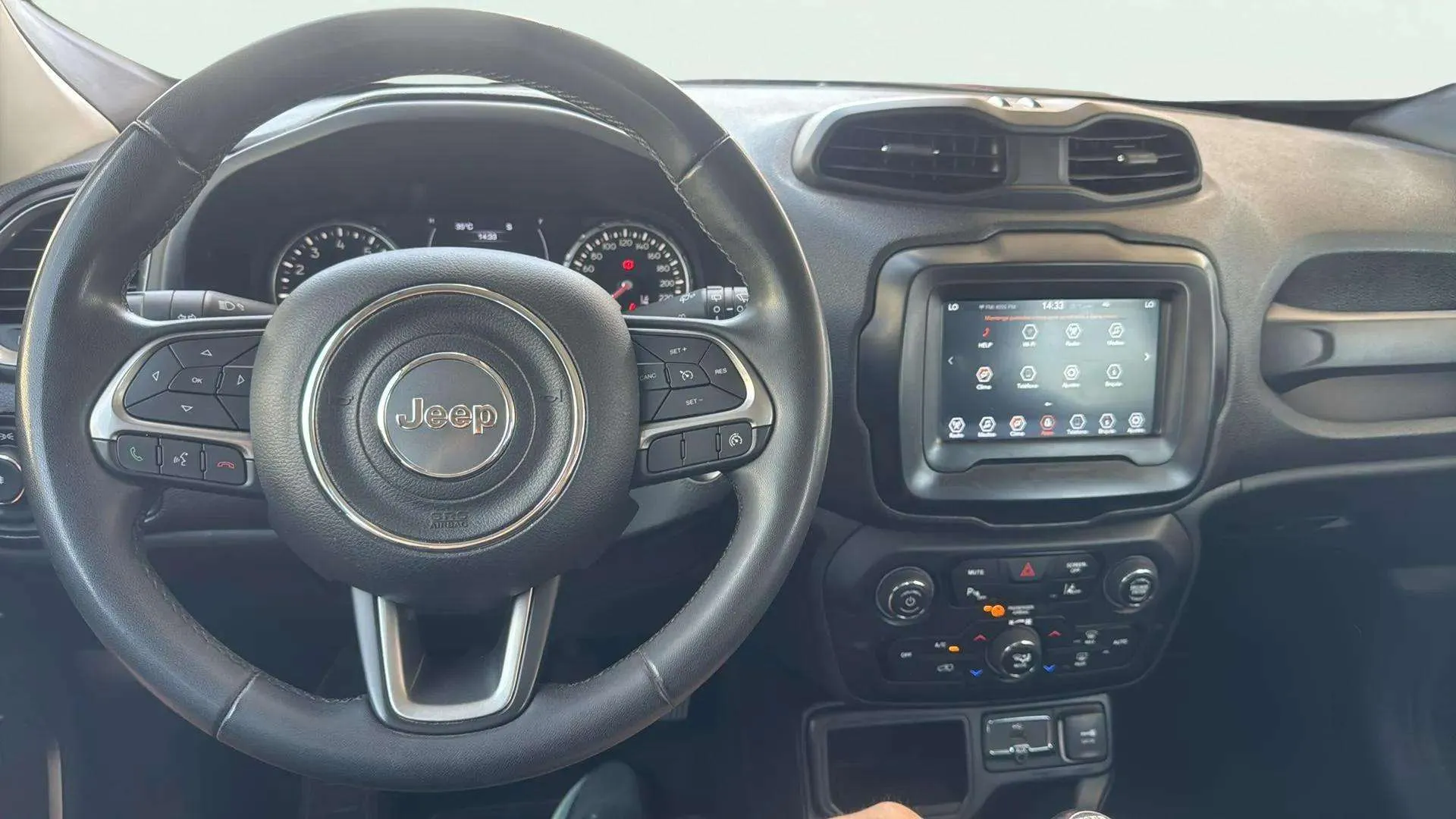 Jeep Renegade Longitude 1.0G 4x2 - foto 12