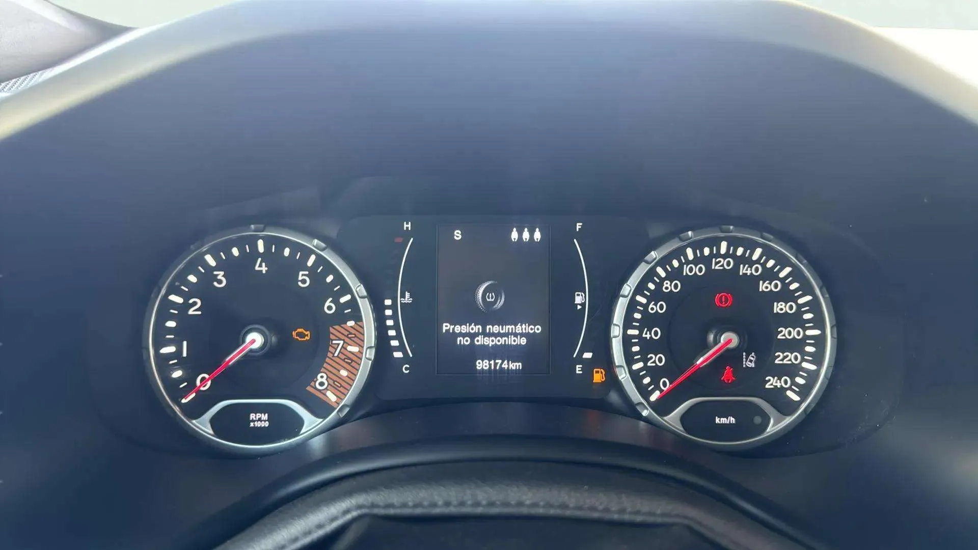 Jeep Renegade Longitude 1.0G 4x2 - foto 15