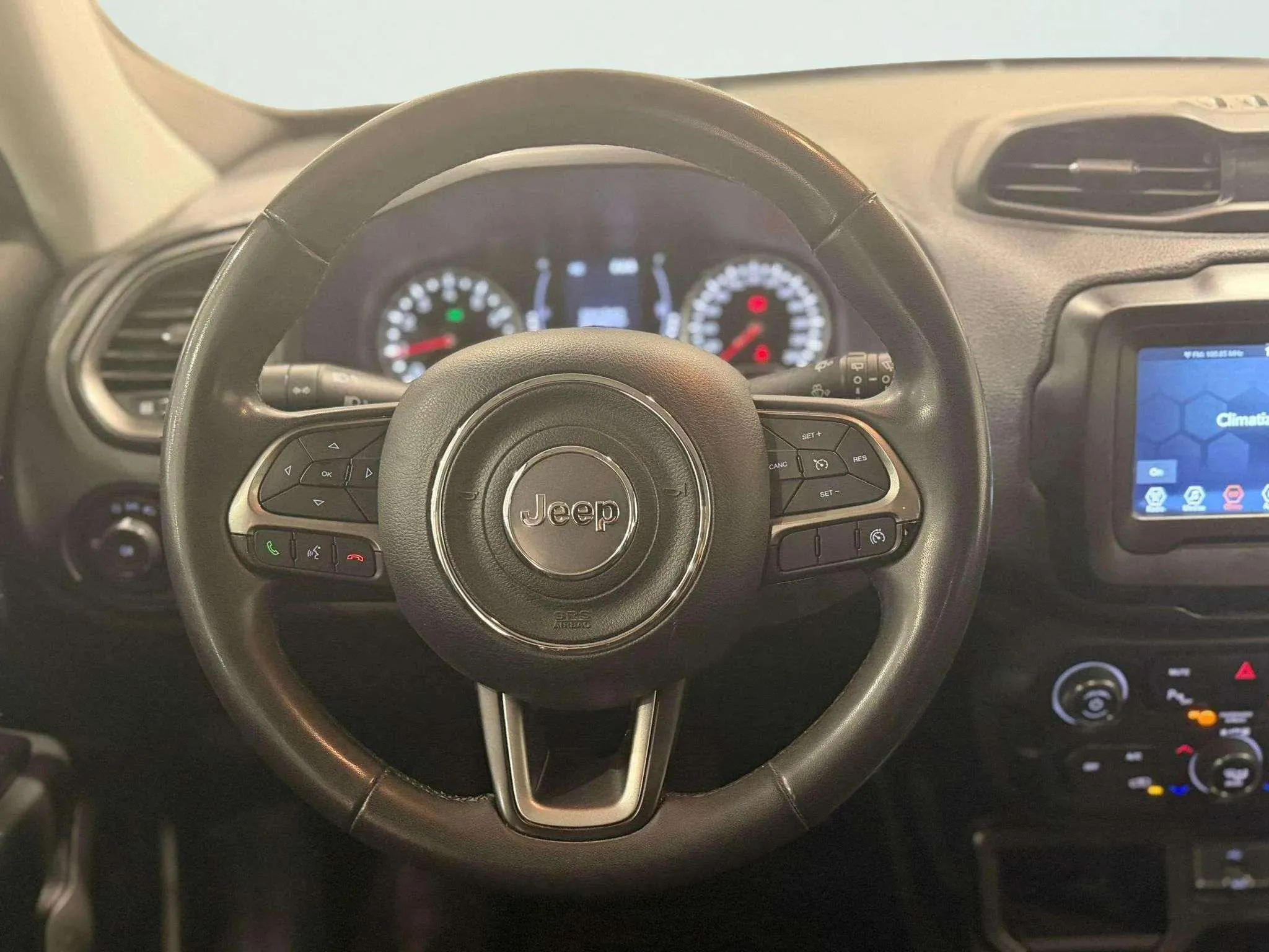 Jeep Renegade Longitude 1.0G 4x2 - foto 8